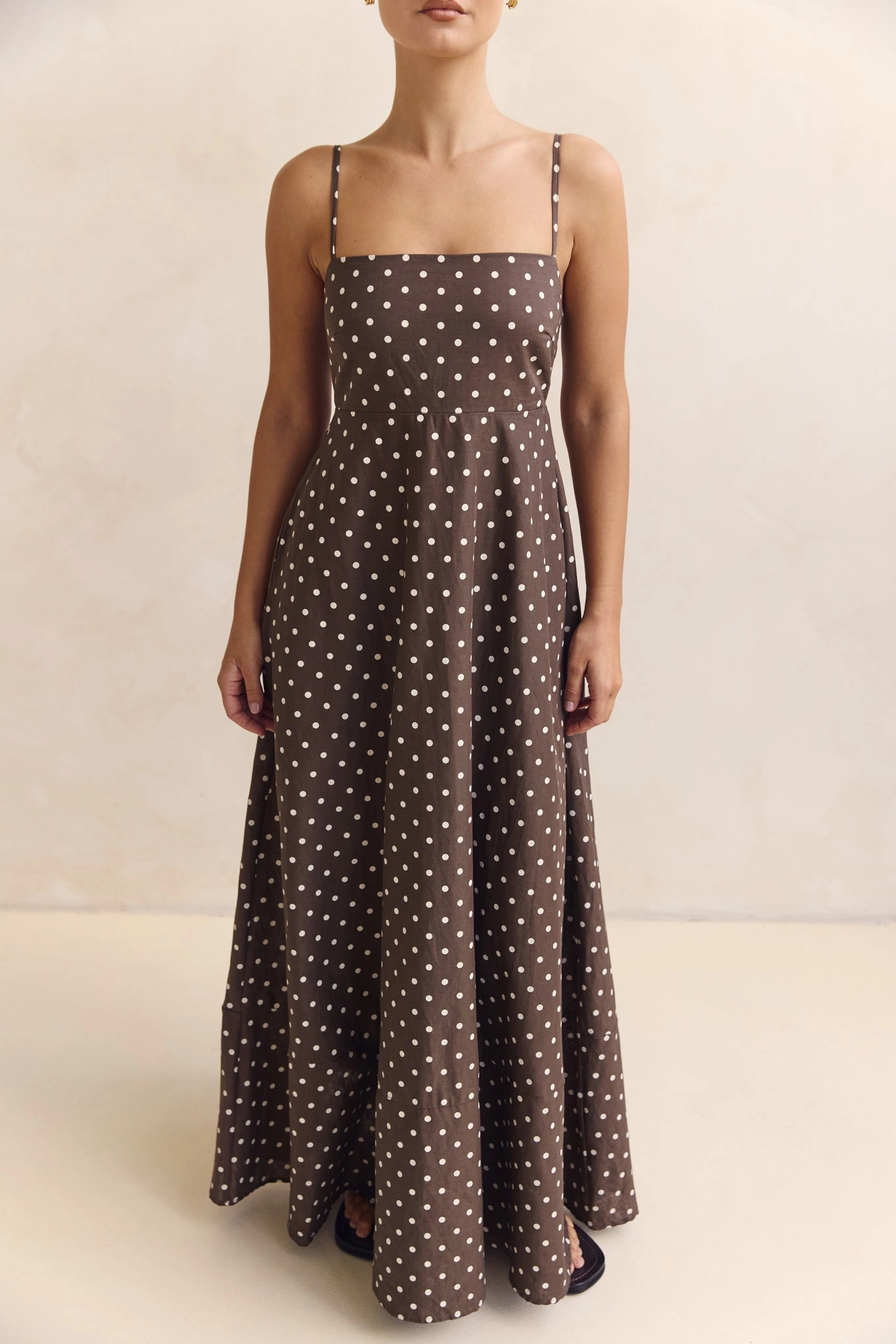 Hallie Maxi Dress (Chocolate) Slender Look