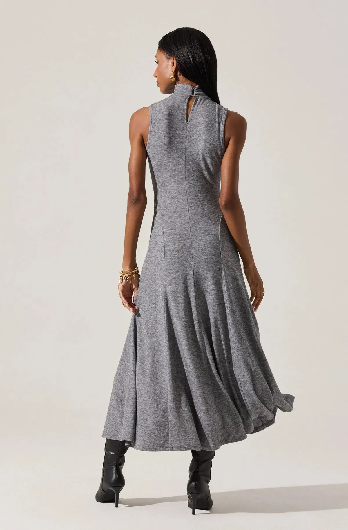 Haylie Dress Smart Edge Pleat-Front