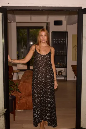 HEATHER MAXI Flattering Cut Wear