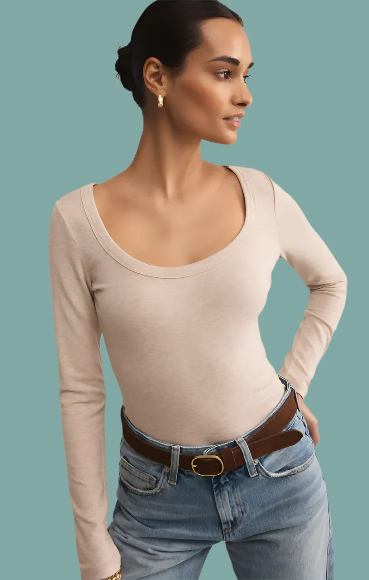 Second Skin Scoop Neck Top Minimal Comfort