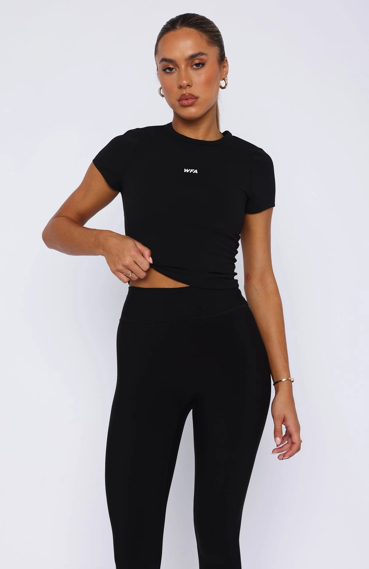 Dynamic Fusion Tee Black Easy Wear High Neck Design