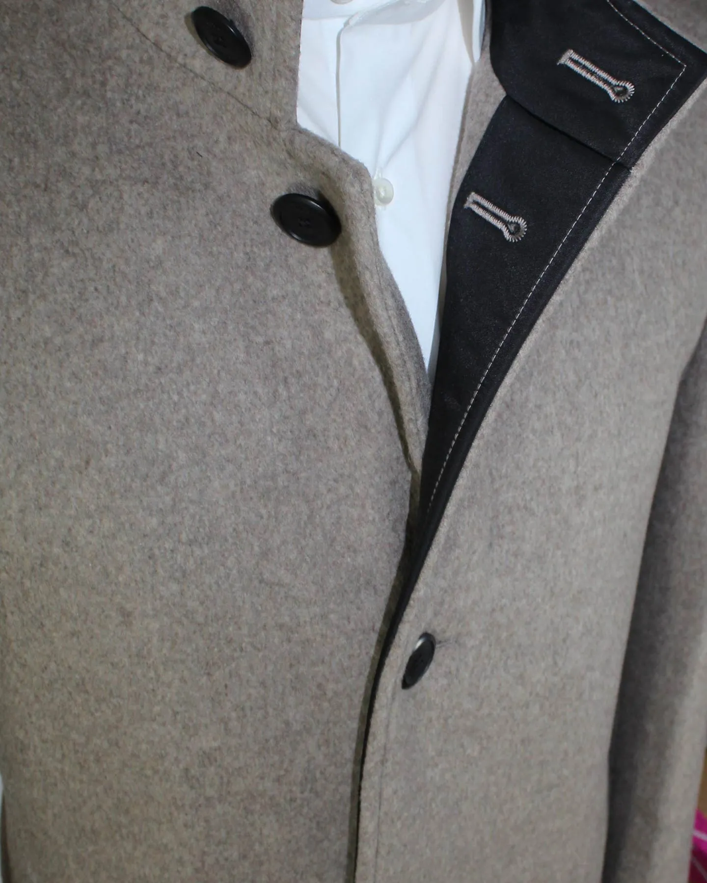 Hugo Boss Wool Coat Medium Beige Long Coat EU 54 - XL SALE