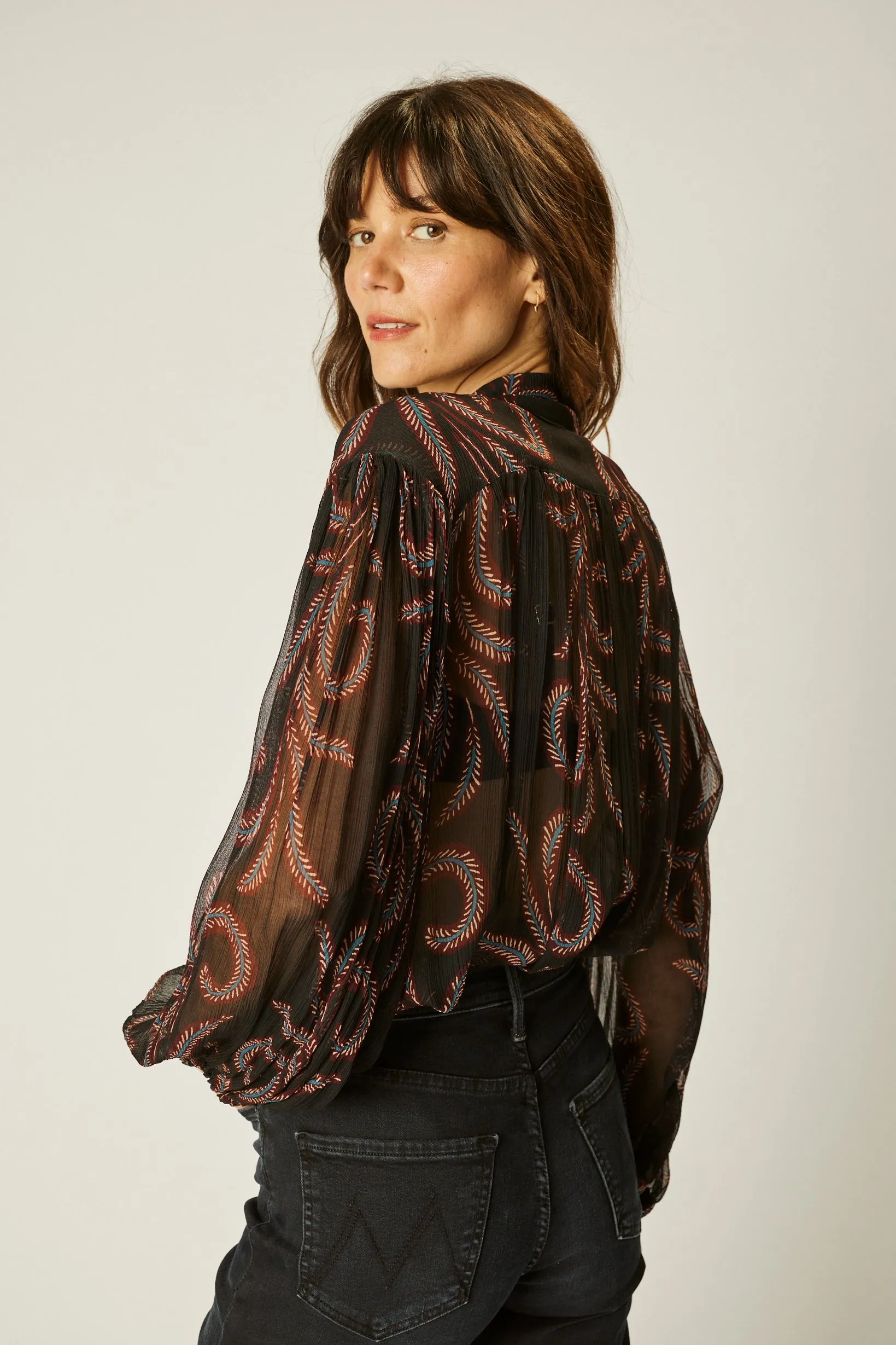 MultiFunctionalDesign IRIS TOP