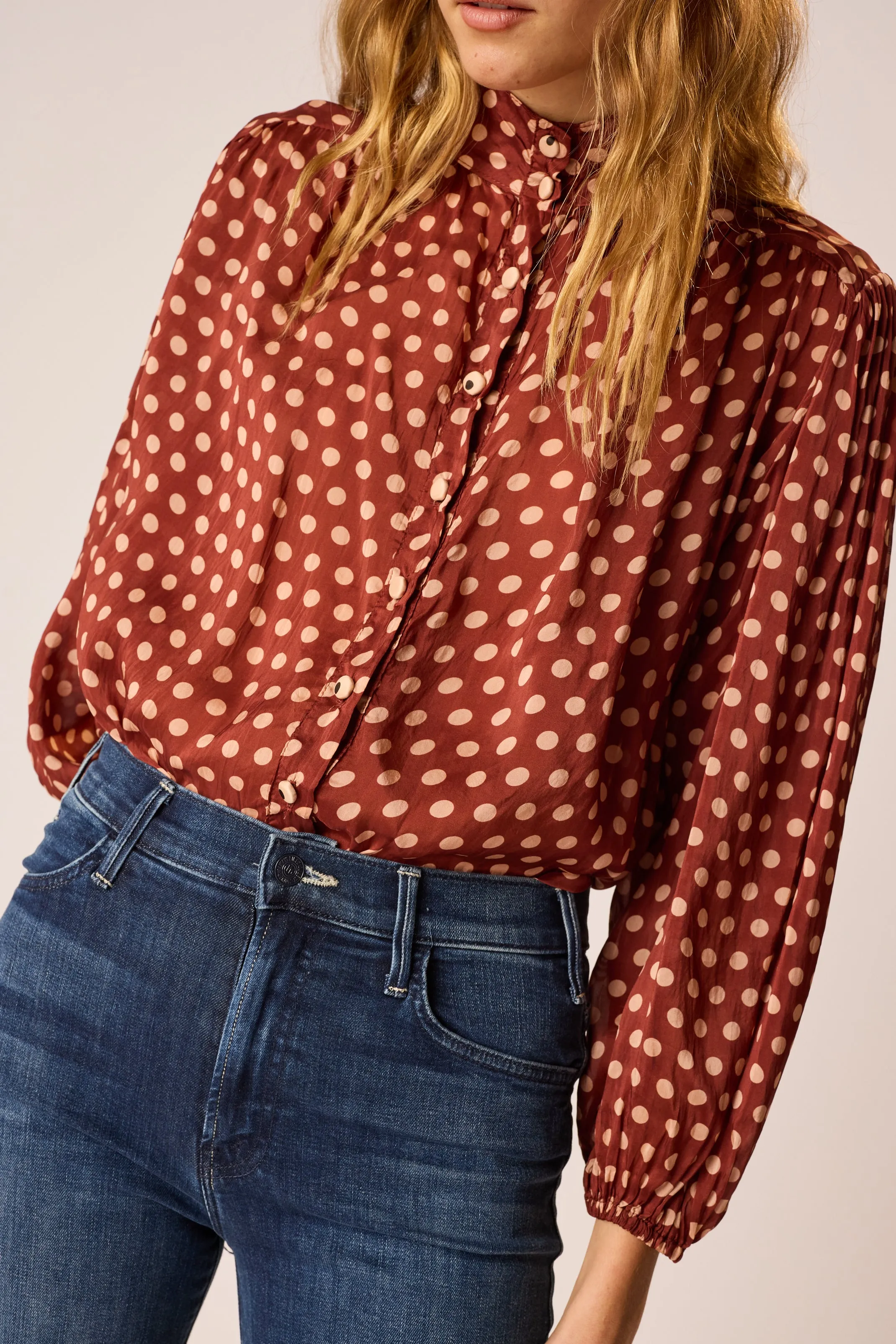 IRIS TOP Contemporary Cut