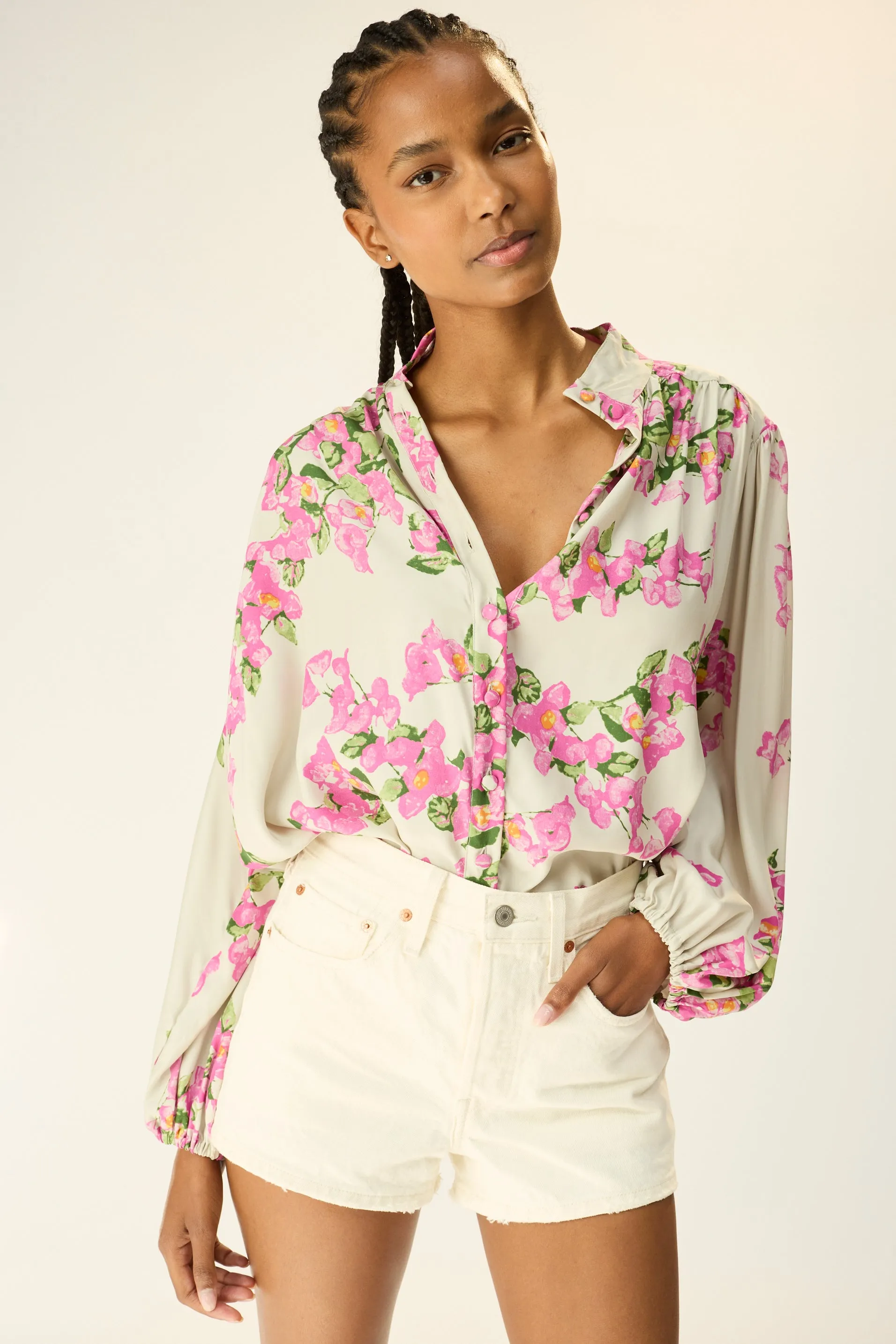 ConvertibleCollar Hidden Zipper Closure IRIS TOP