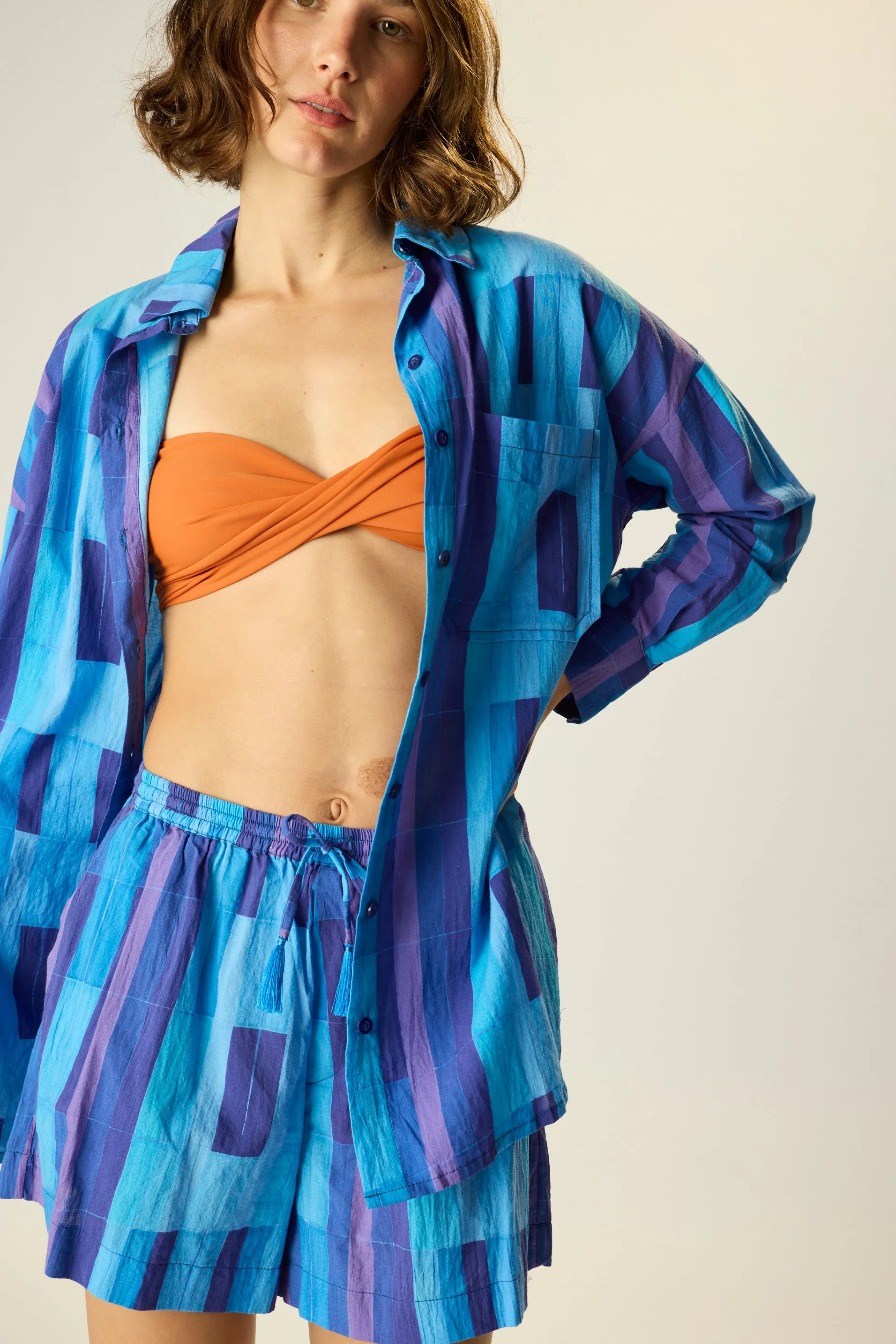 Multi Directional Zipper Placement JENNIFER SHIRT