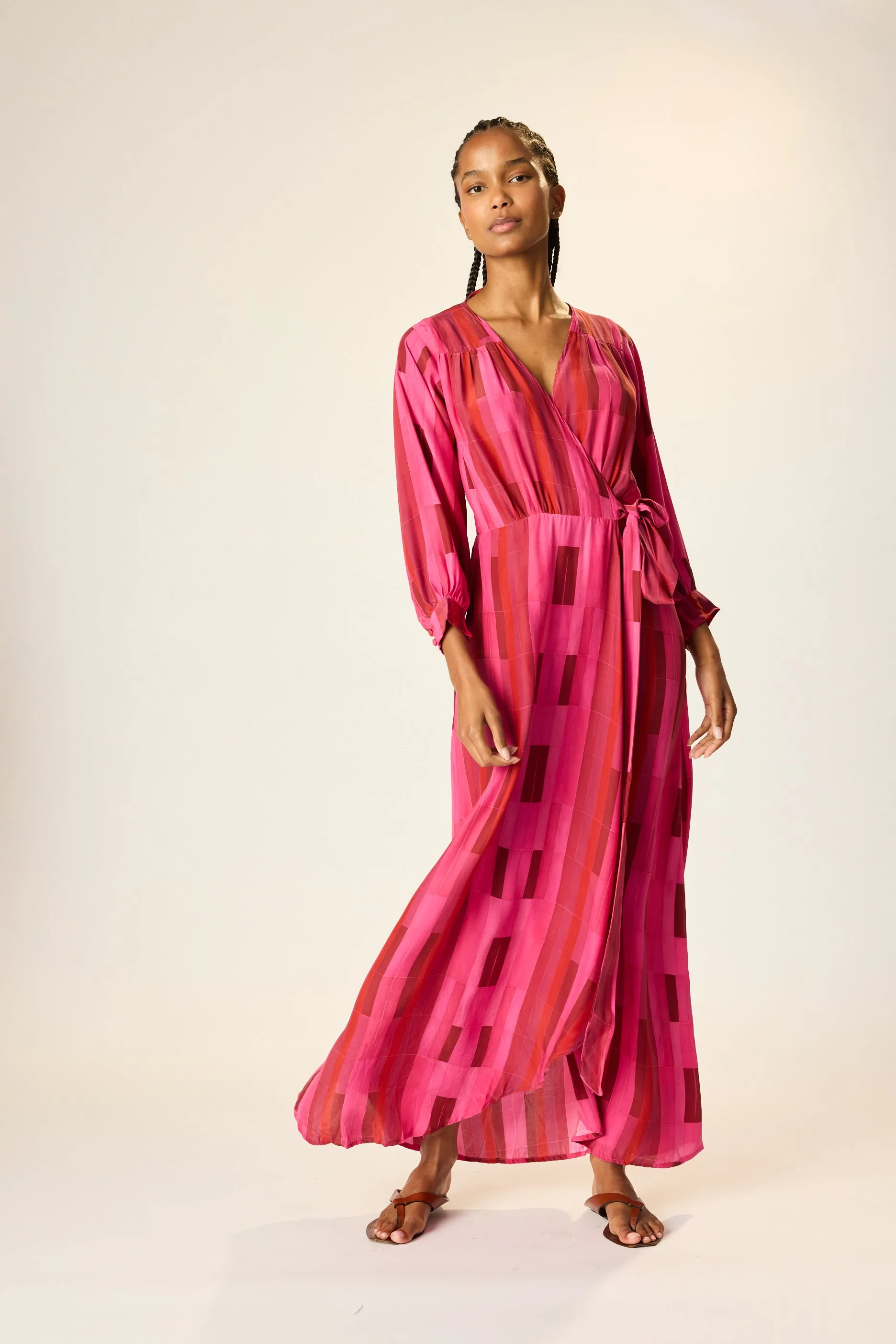 Torsion Support Structure Flexible Knit Fabric KATE LONG SLEEVE MAXI