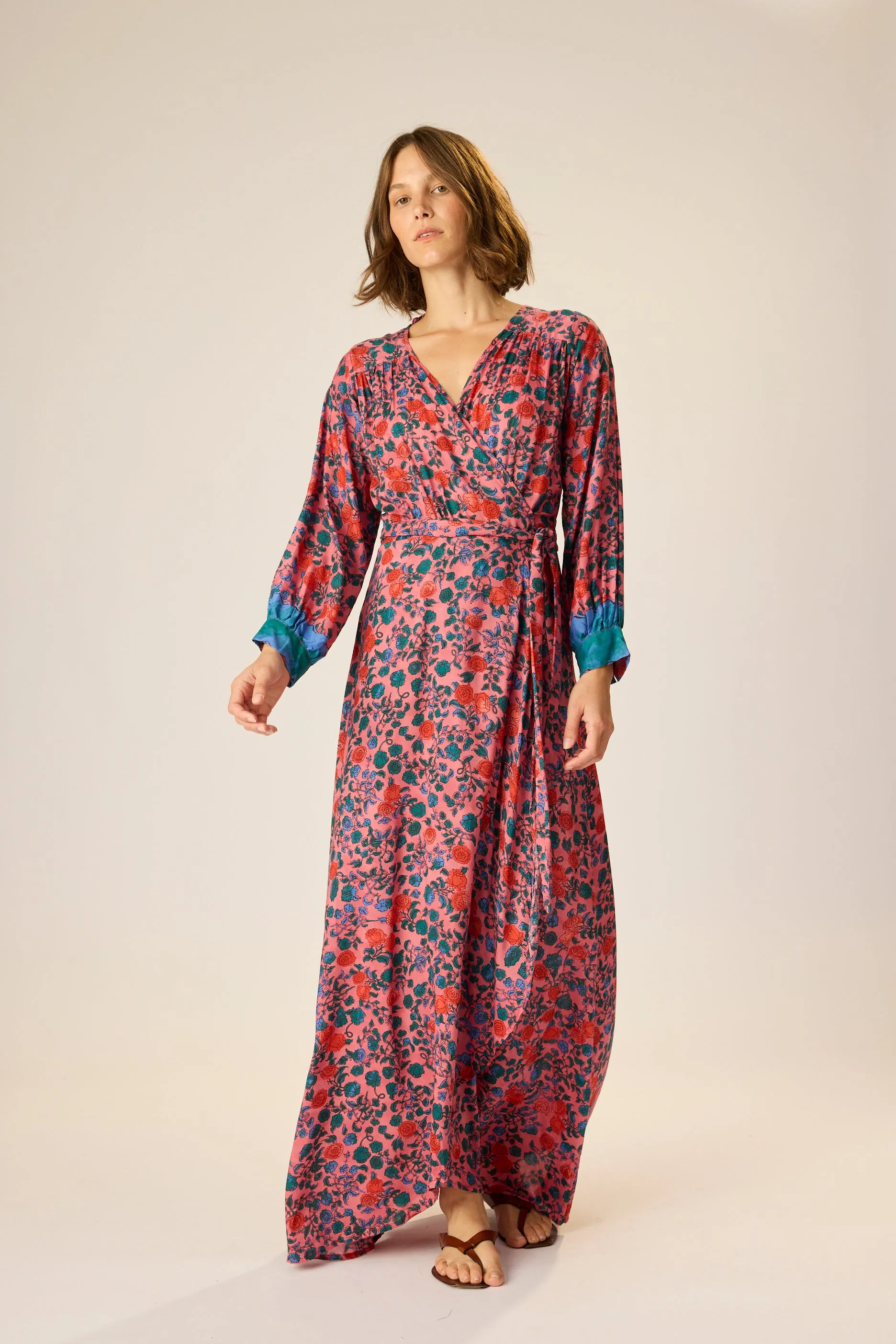 BreathableFabricTech NonScratchSurface KATE LONG SLEEVE MAXI