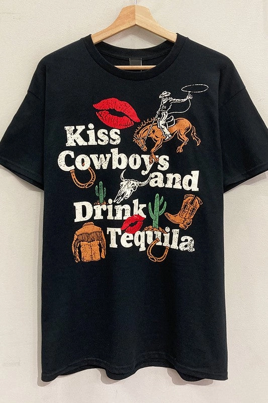 Kiss Cowboys Graphic Tee S-XL MultipanelLayout NonIrritatingSeams