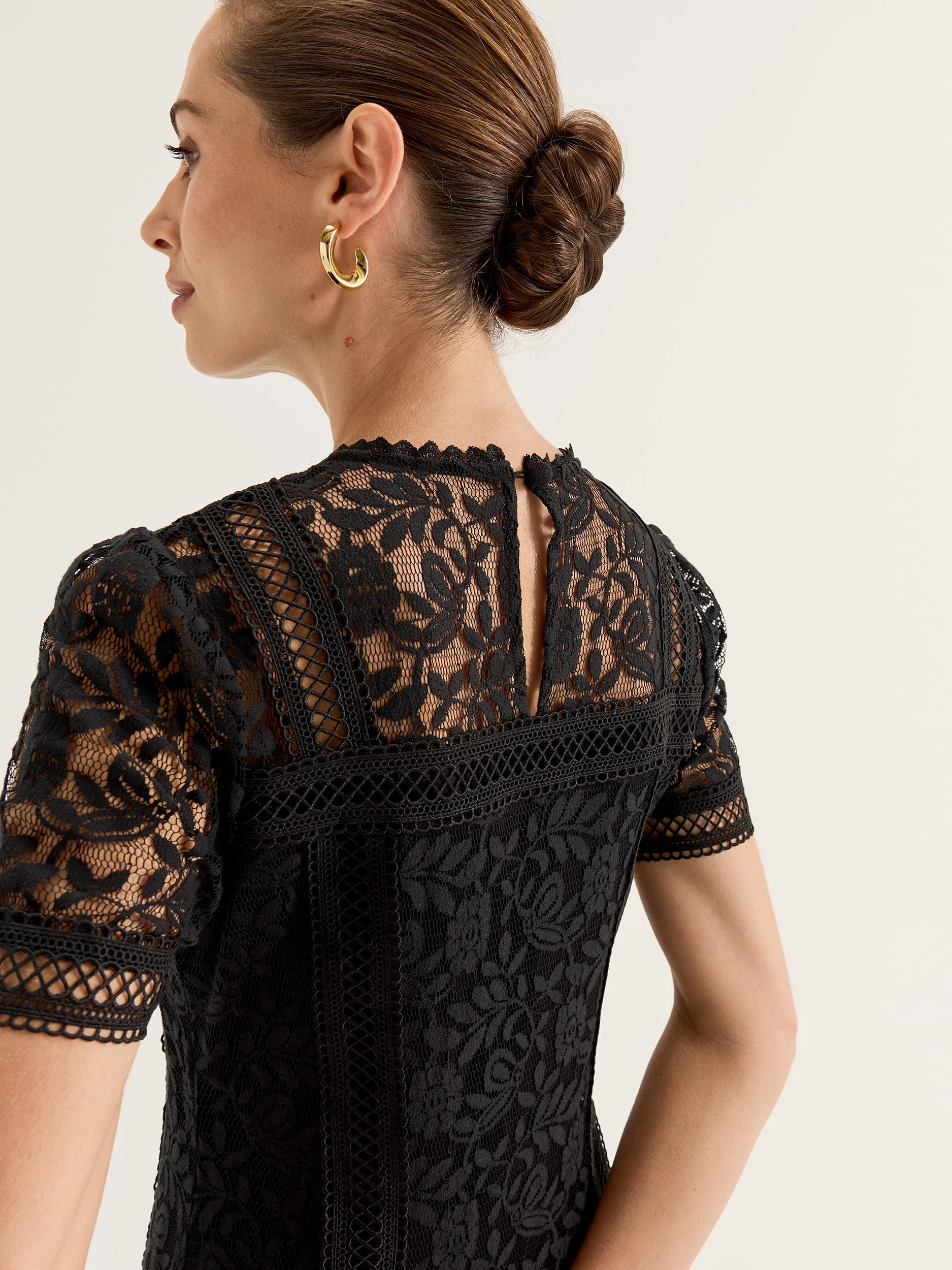 Evening Chic Lacie Dress