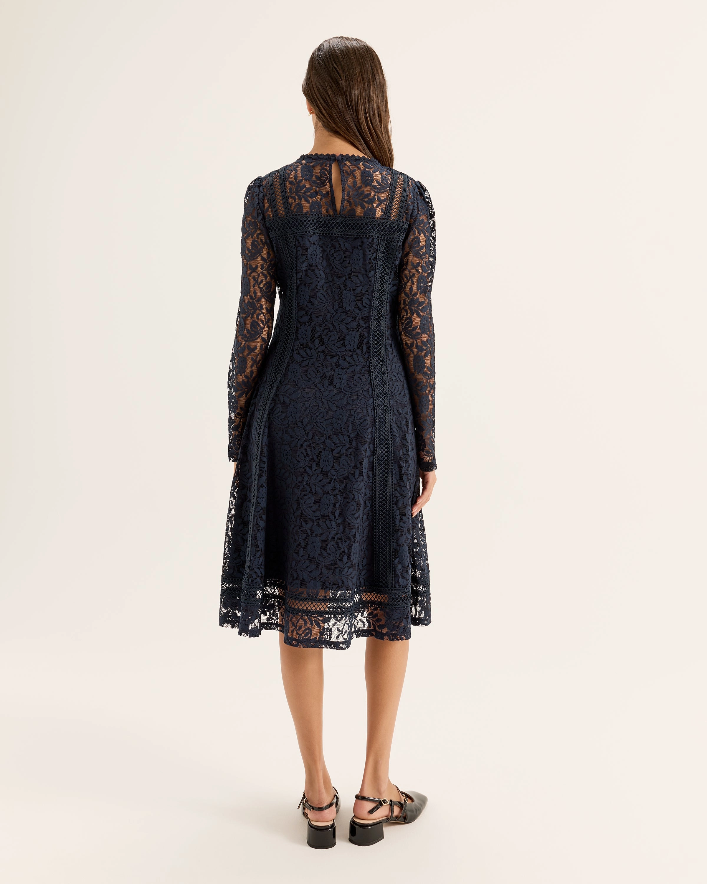 Lacie Long Sleeve Dress Soft-Lining