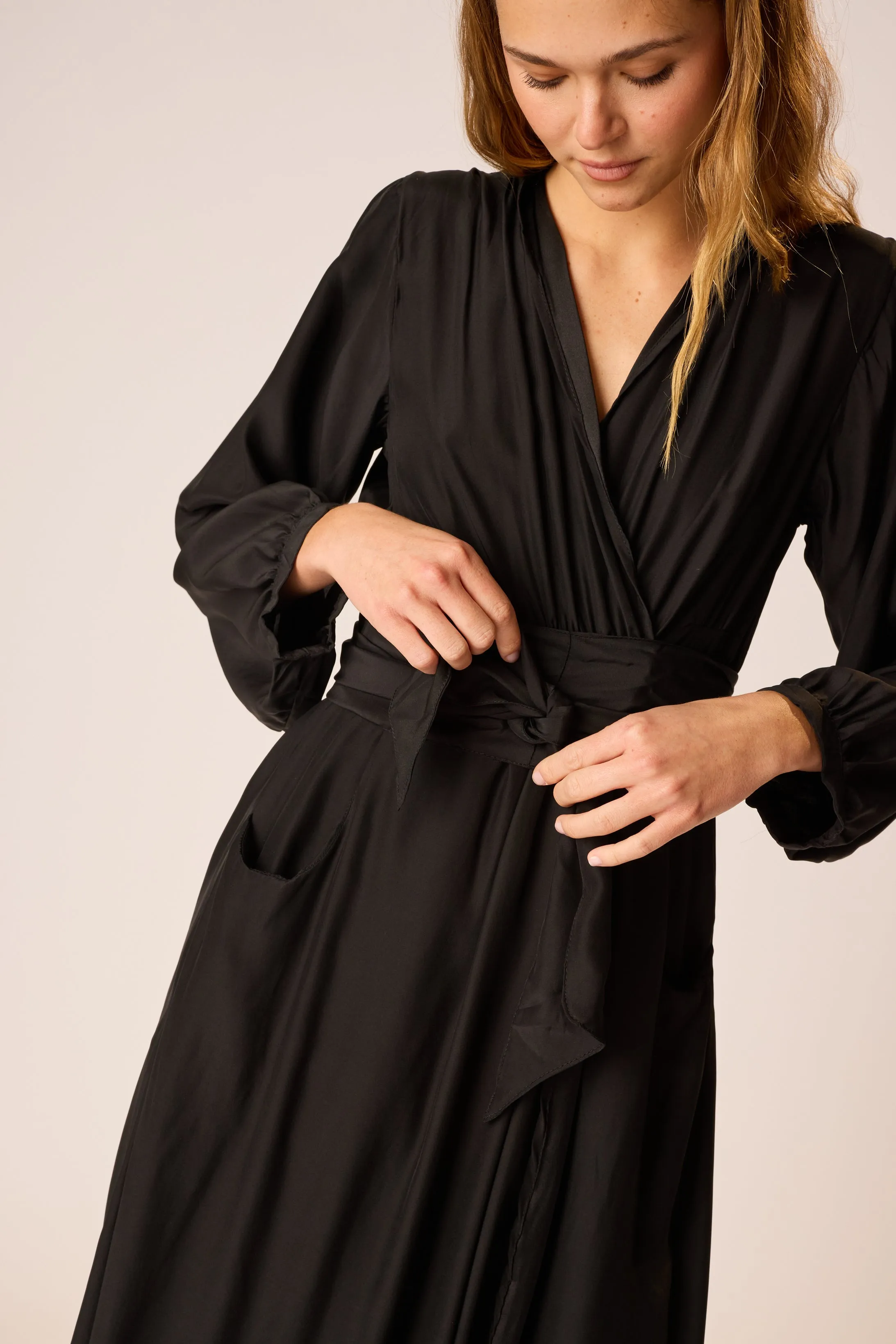 Tailored Waistband Sage Glow NICO L/S MAXI WITH SASH