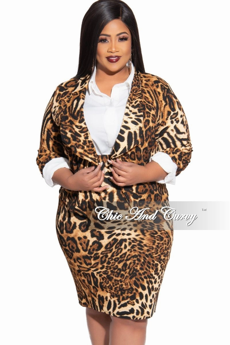 Final Sale Plus Size Collared Button Blouse in White SoftCottonBlend Stay Fresh