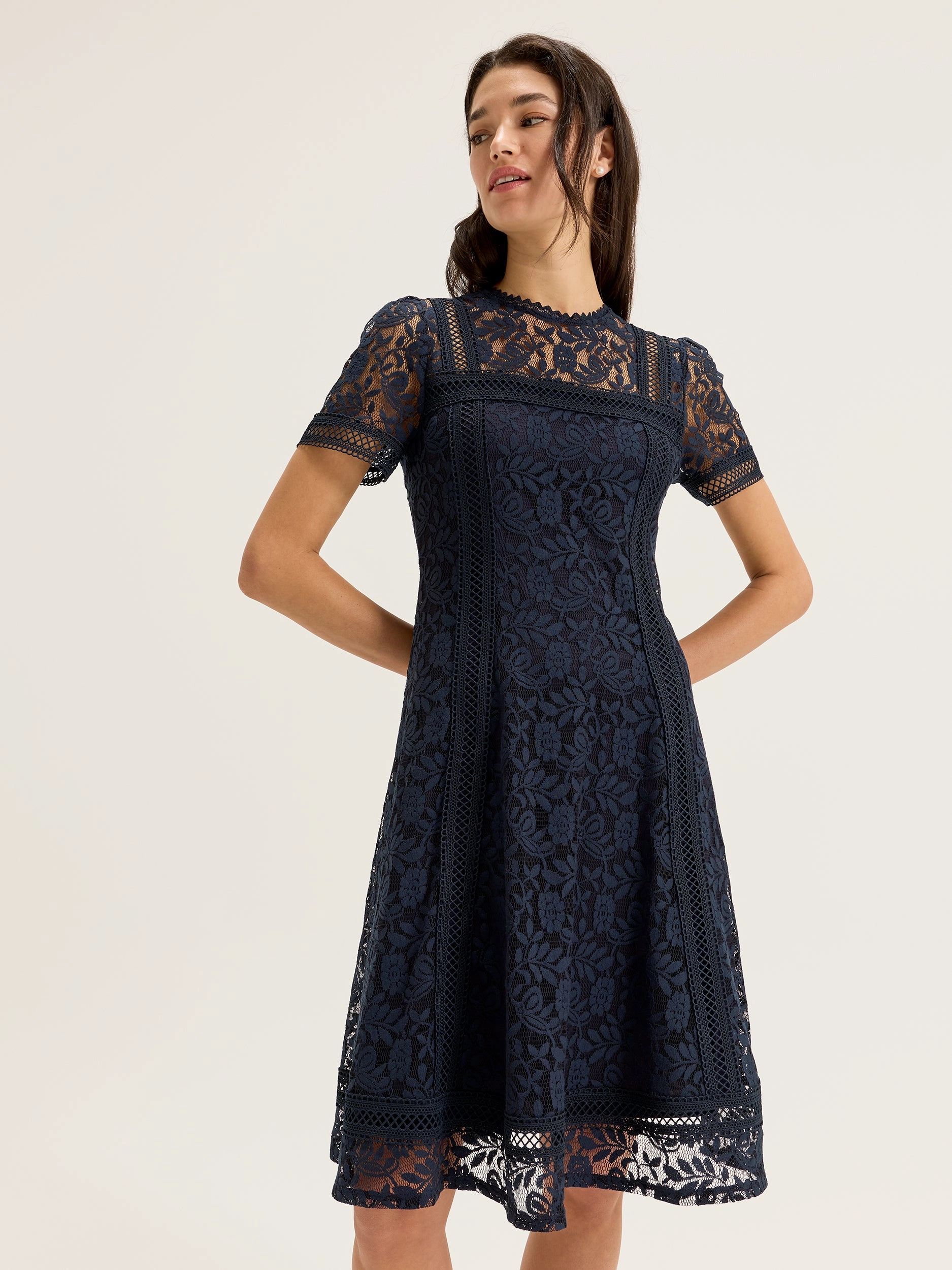 Minimal Aesthetic Perfectly Styled Lacie Dress