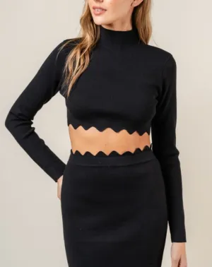 Long Sleeve Wave Edge Knit Top