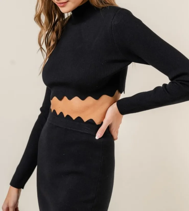 Long Sleeve Wave Edge Knit Top