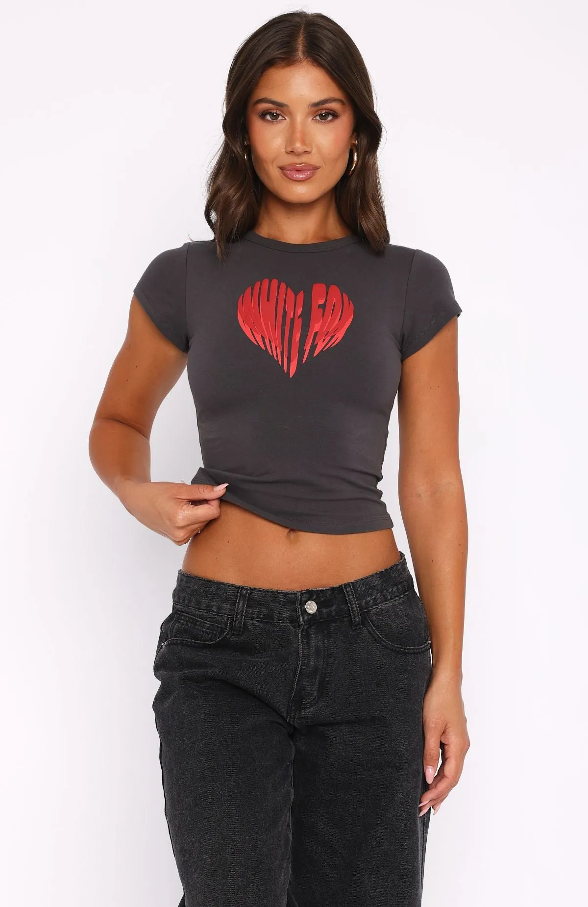 Comfortable Layer Love Burst Baby Tee Charcoal