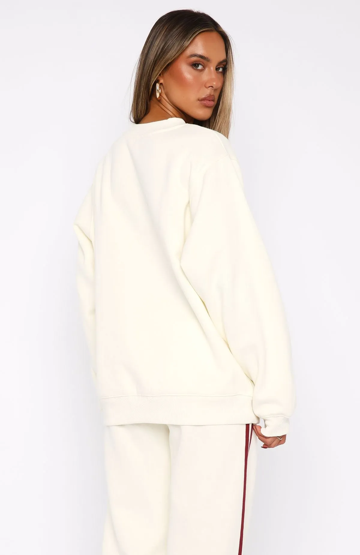 Heat Retention Lining Fresh Style 11th Street Concrete Jungle Oversized Sweater Cake Batter
