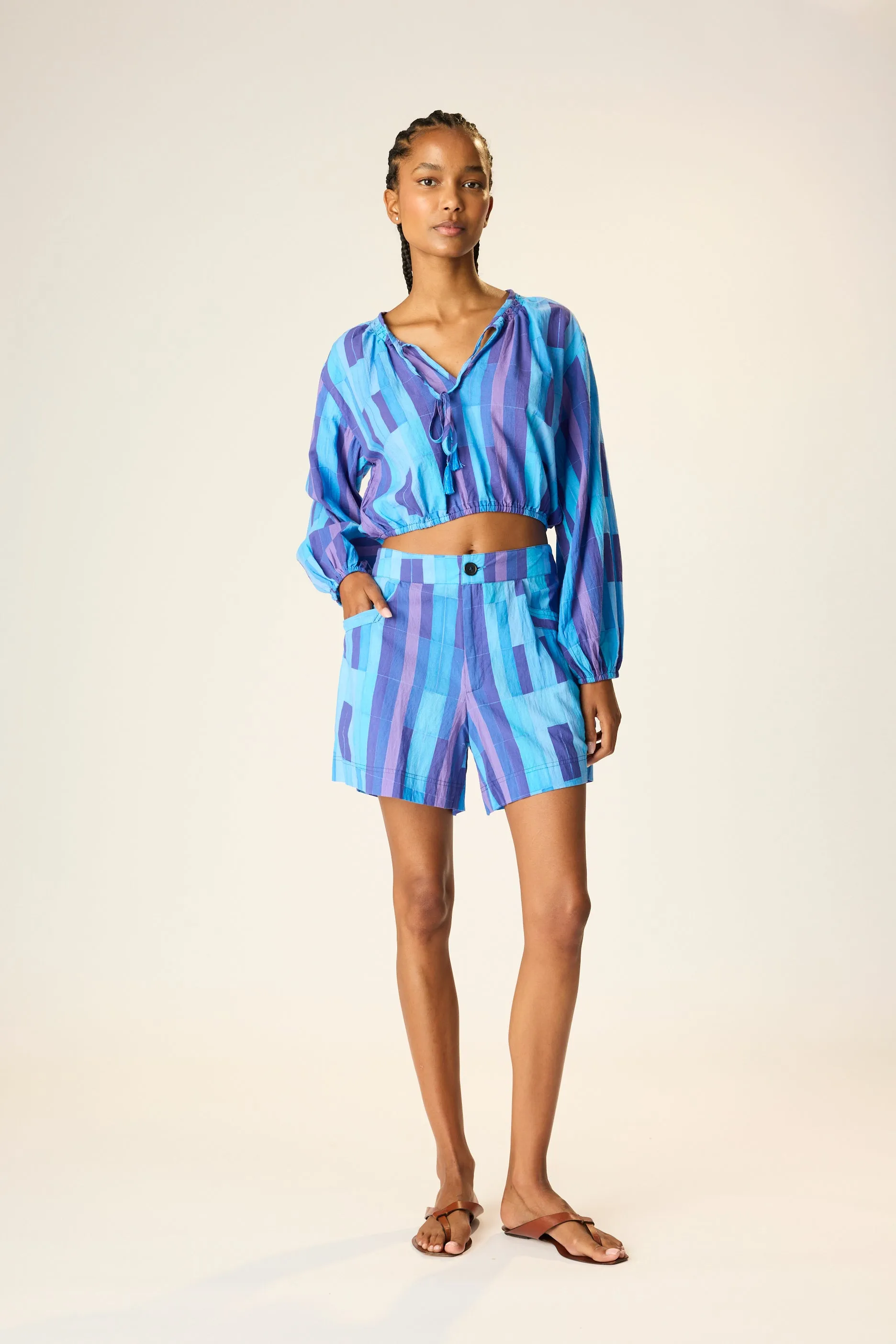 AMELIA TOP Compact Weave Fabric WaterResistant