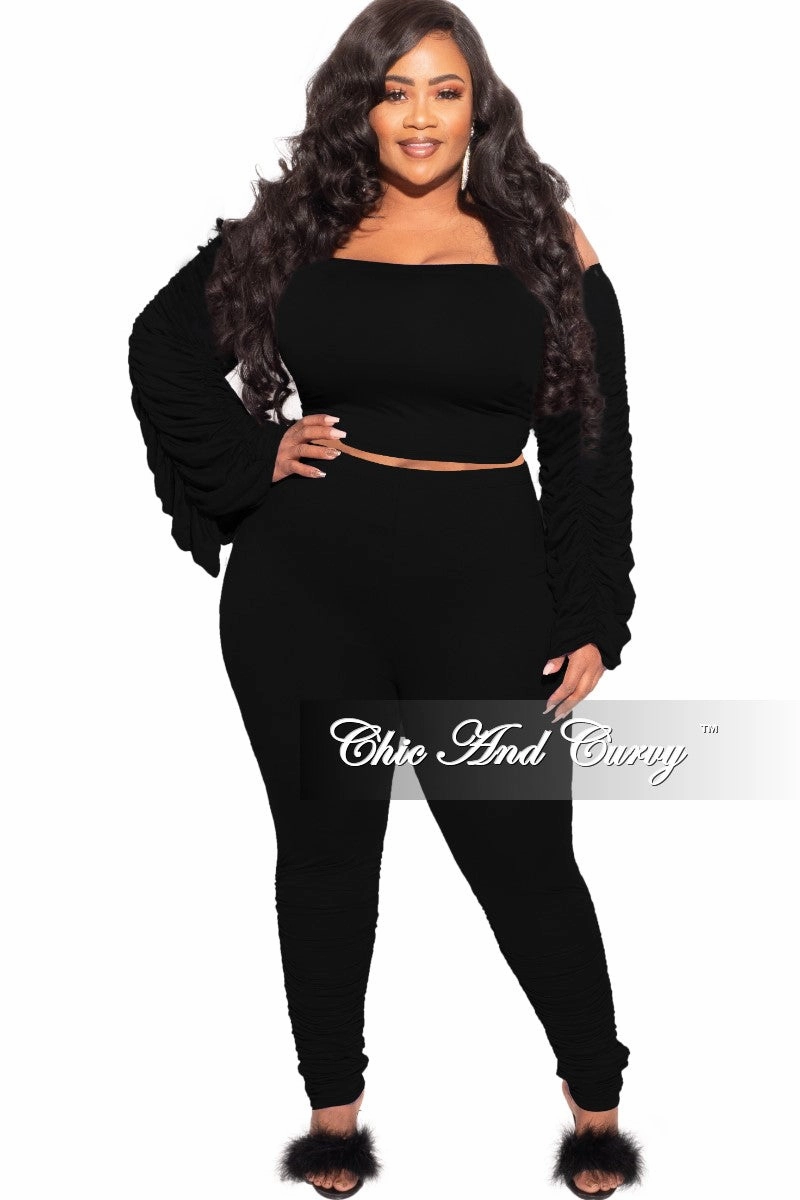 Final Sale Plus Size 2-Piece Set Ruched Top and Pants Set in Black snag resistant
