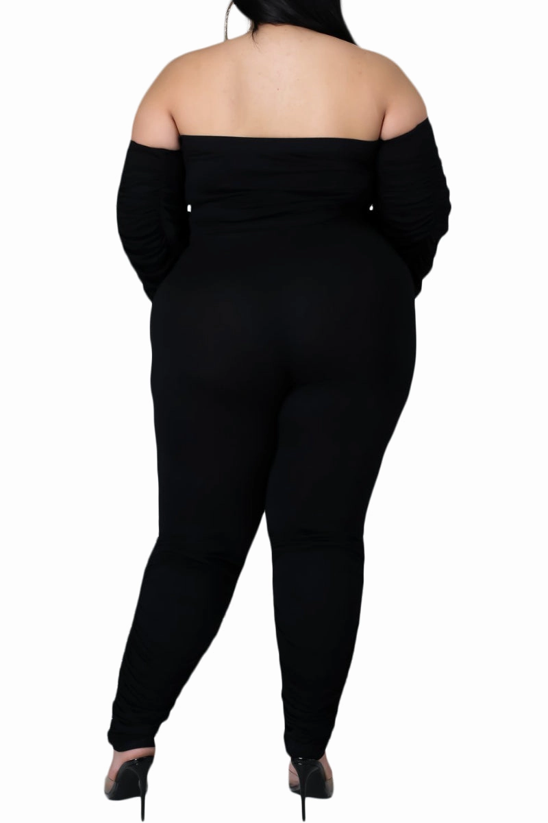 Slimline Fit Sweat Resistant Final Sale Plus Size 2-Piece Set Ruched Top and Pants Set in Black