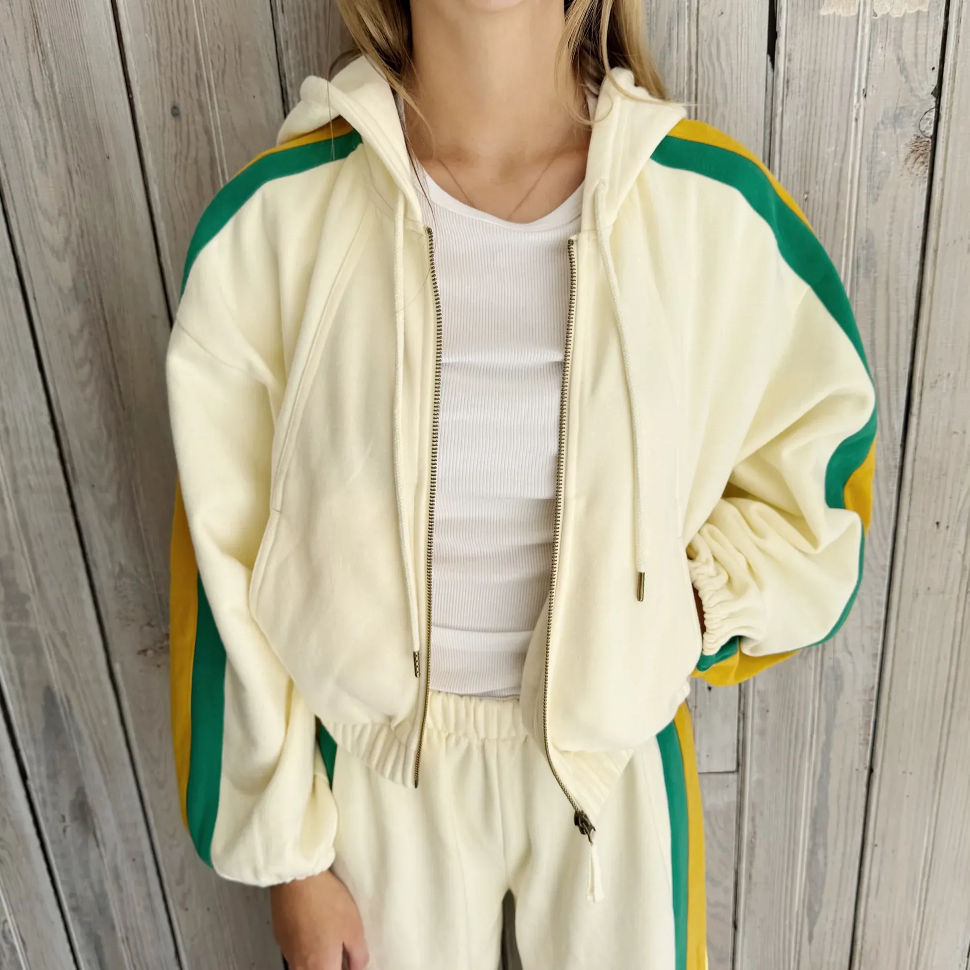 Mardi Nation Set Contemporary Cut