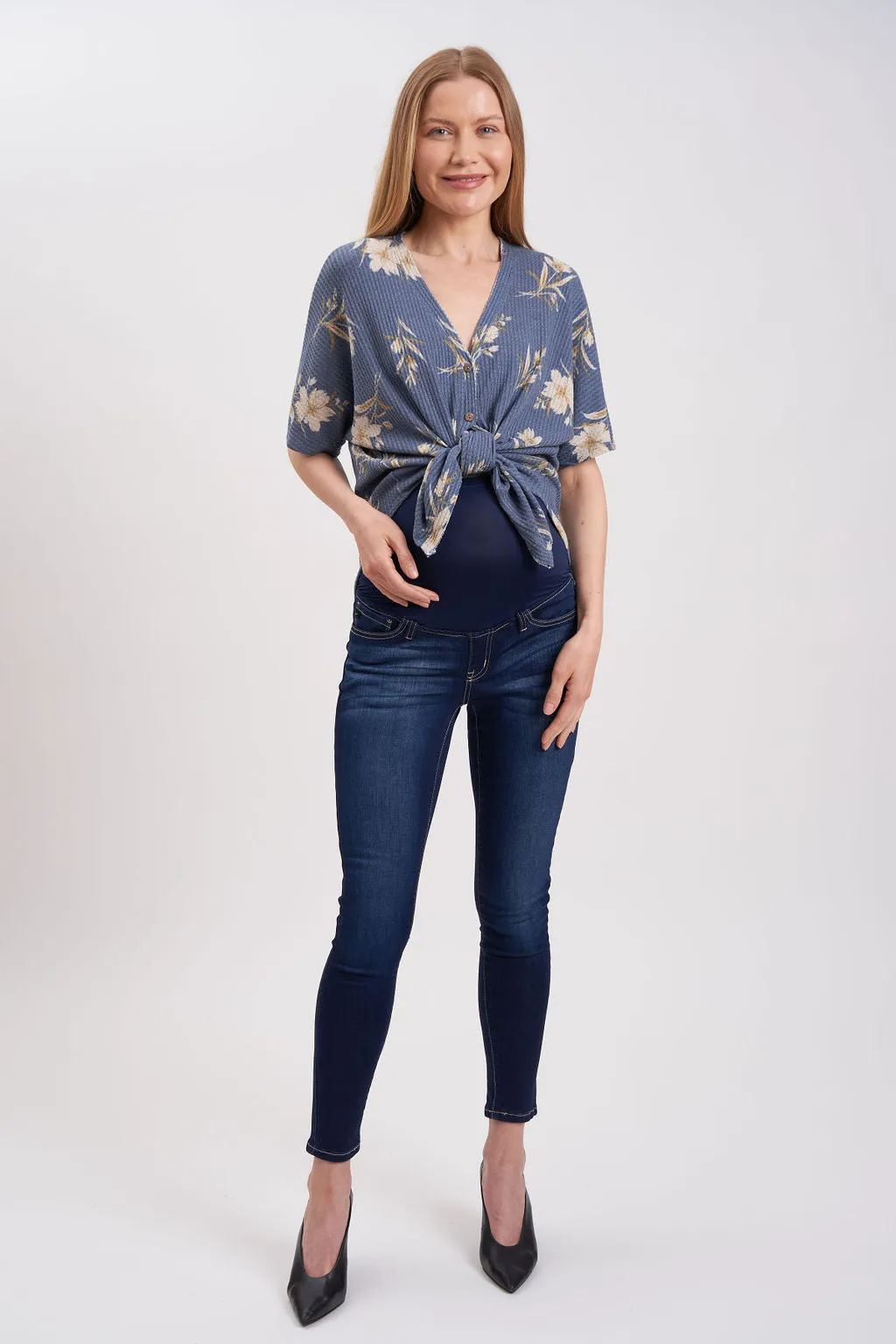 Maternity Low-Rise Skinny Jeans