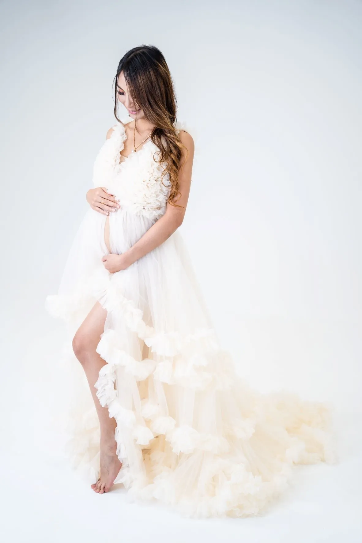 Maternity Photoshoot Dresses - Paris - Ivory Tulle Gown - 4 DAY RENTAL