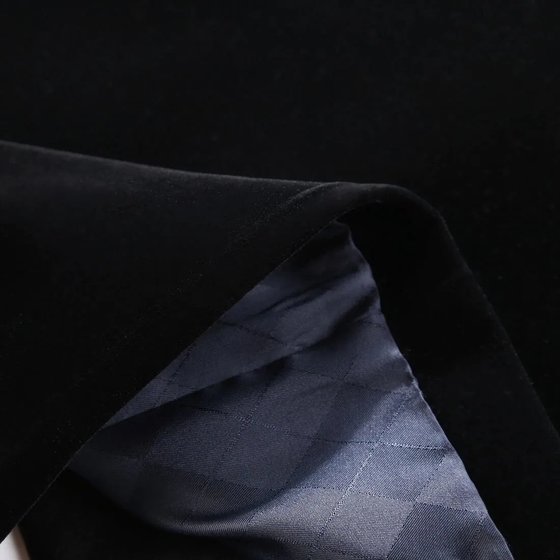 Men's Autumn/Winter Classic Velvet Suit With Bow Tie | Men's Slim Fit Tuxedo