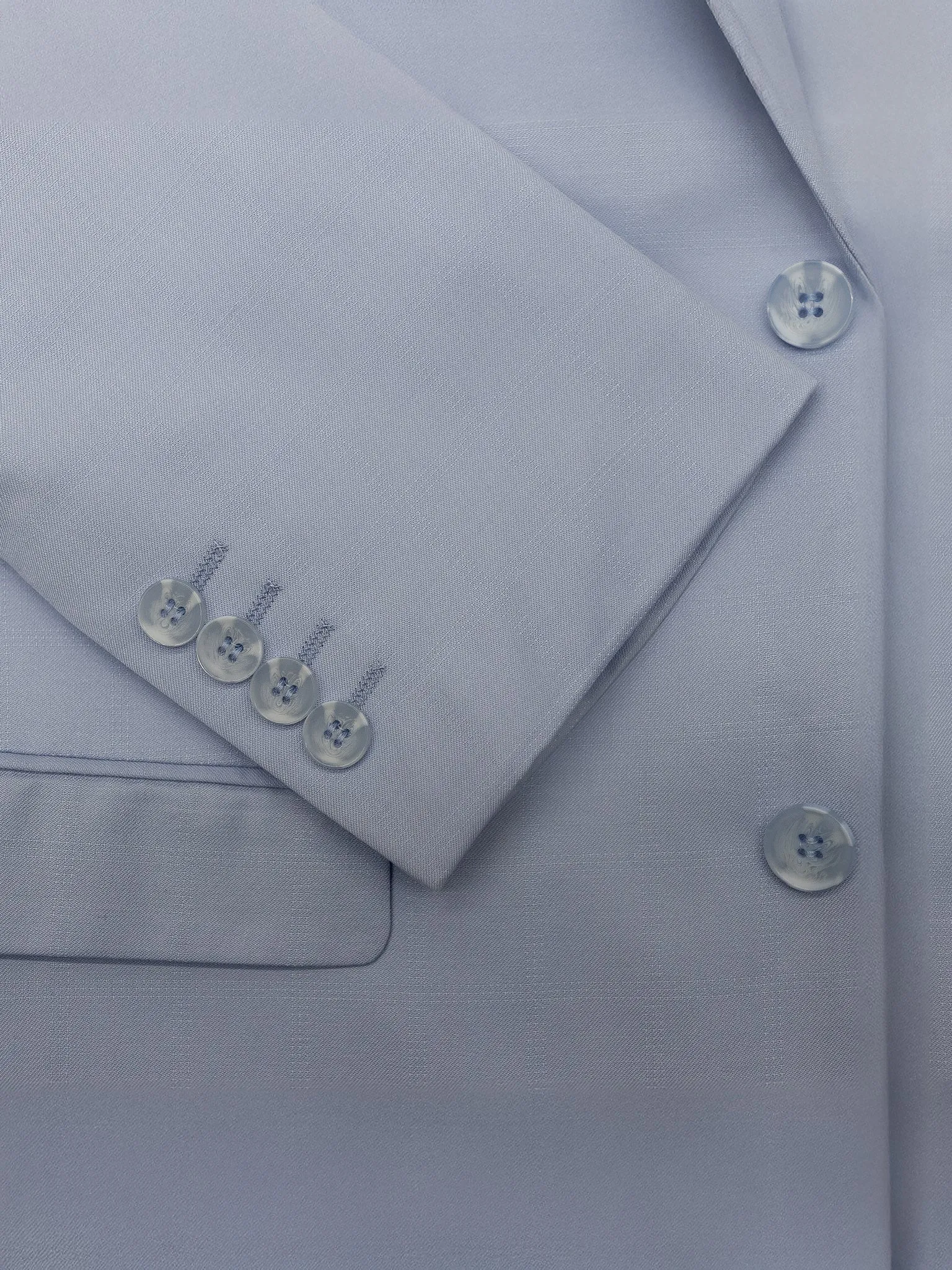 Men's Light Blue Solid Slim Fit Suit