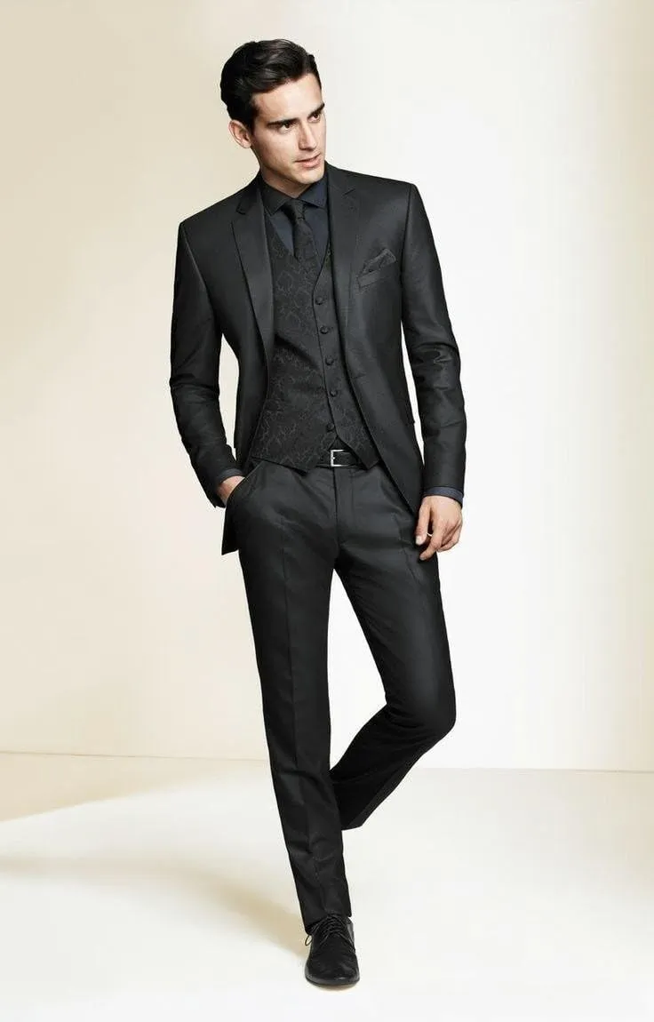 Men's Suits Slim Fit 3 Piece Black Two Buttons Wedding Groom Tuxedos Prom Suits