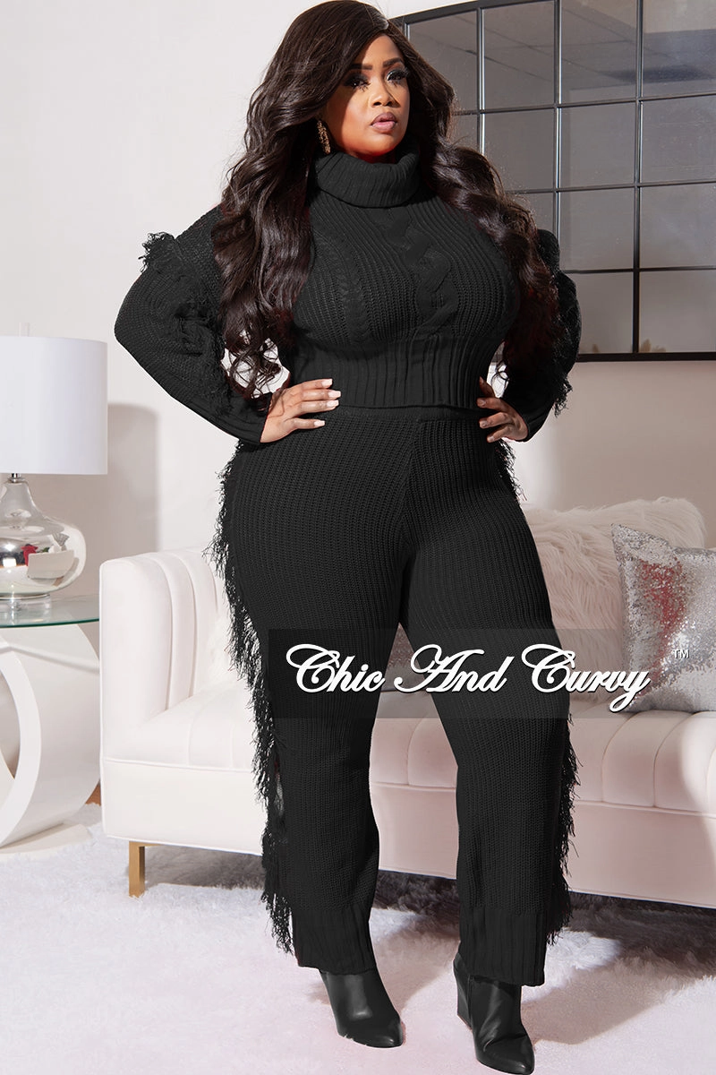 Trail Comfort MoistureWickingFabric Final Sale Plus Size 2pc Fringe Sweater Pants Set in Black
