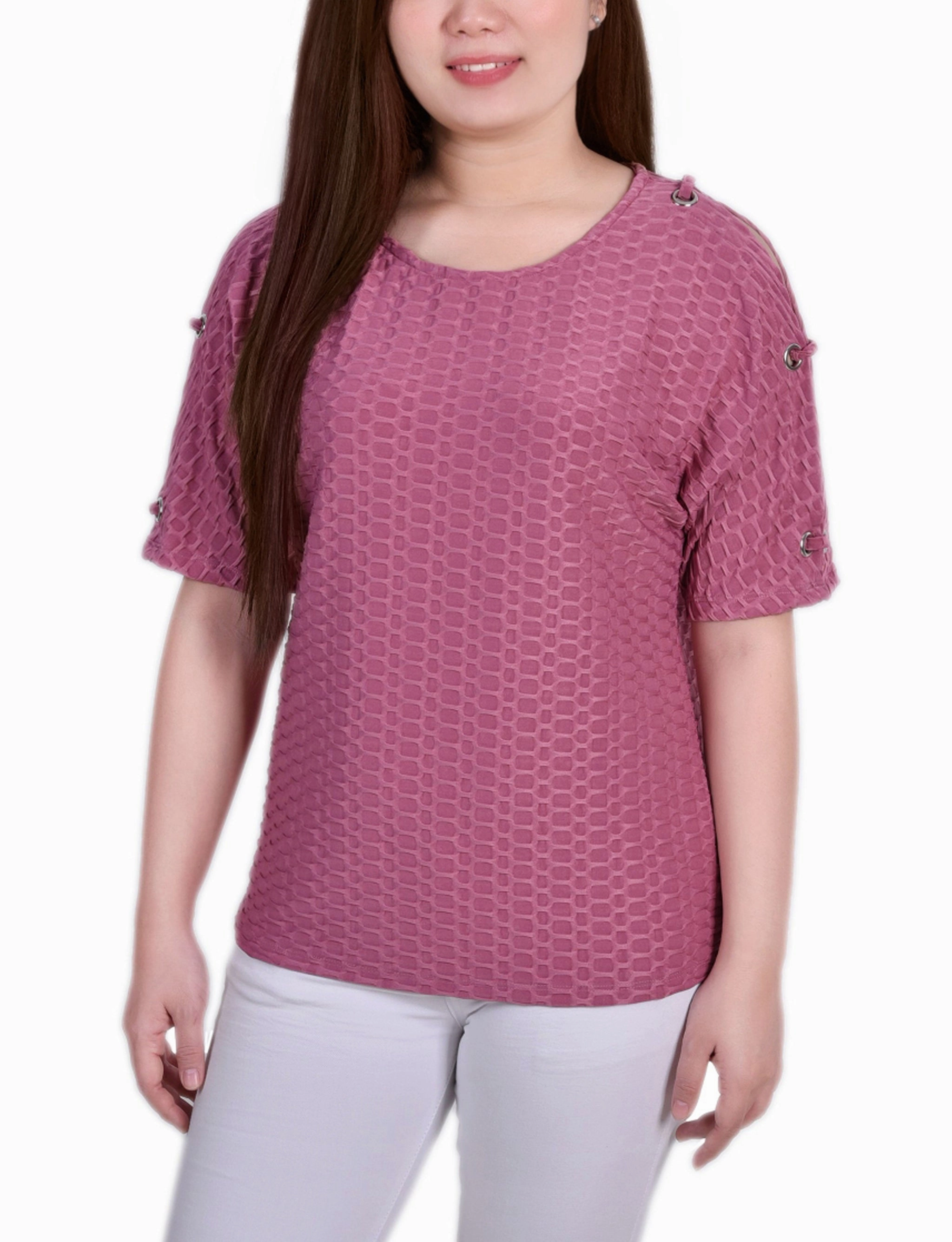 Short Sleeve Honeycomb Textured Grommet Top TailoredCut SustainableBlend