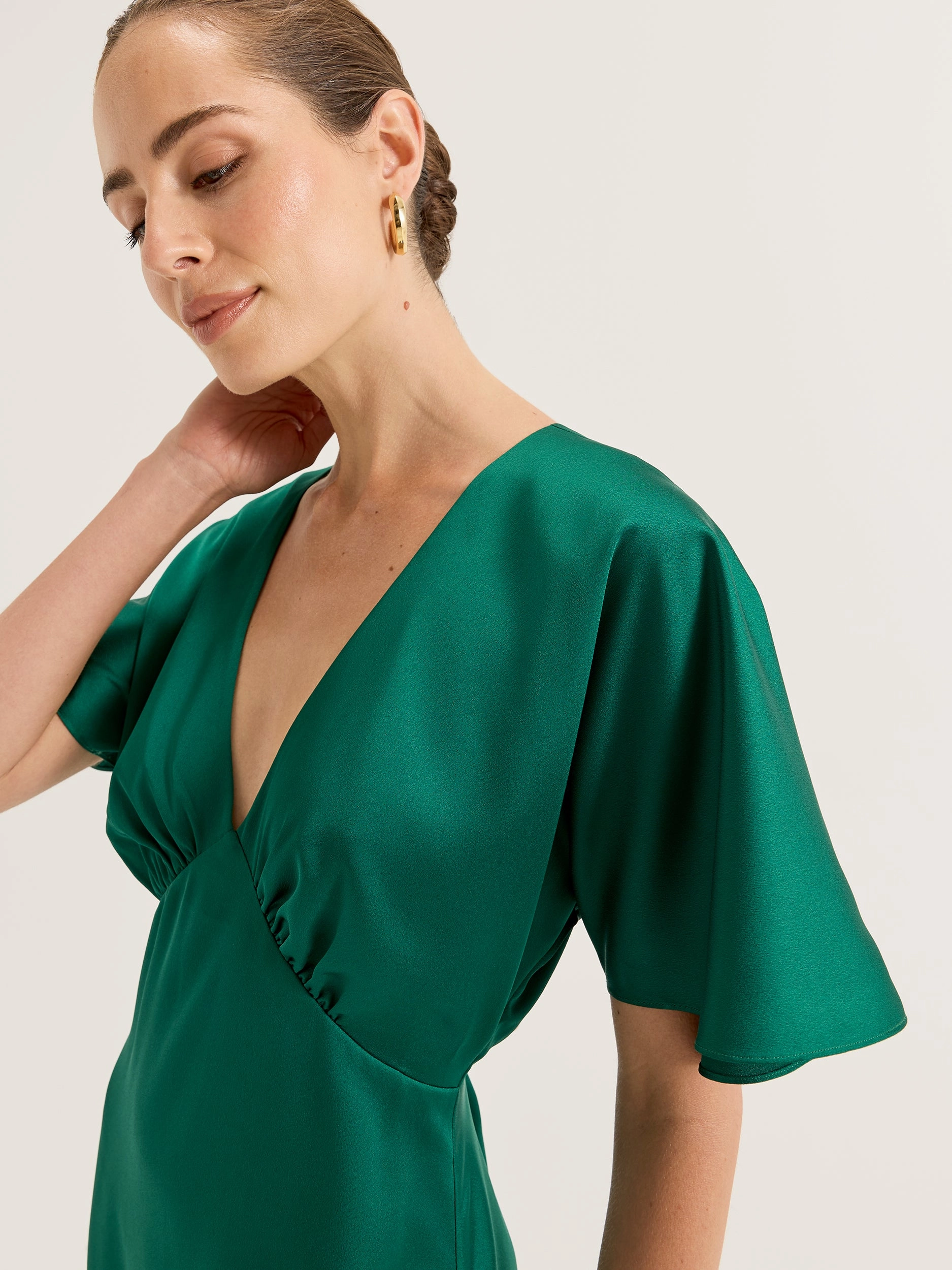 Feminine Comfort Modest Cut Montreal Sleeved Dress