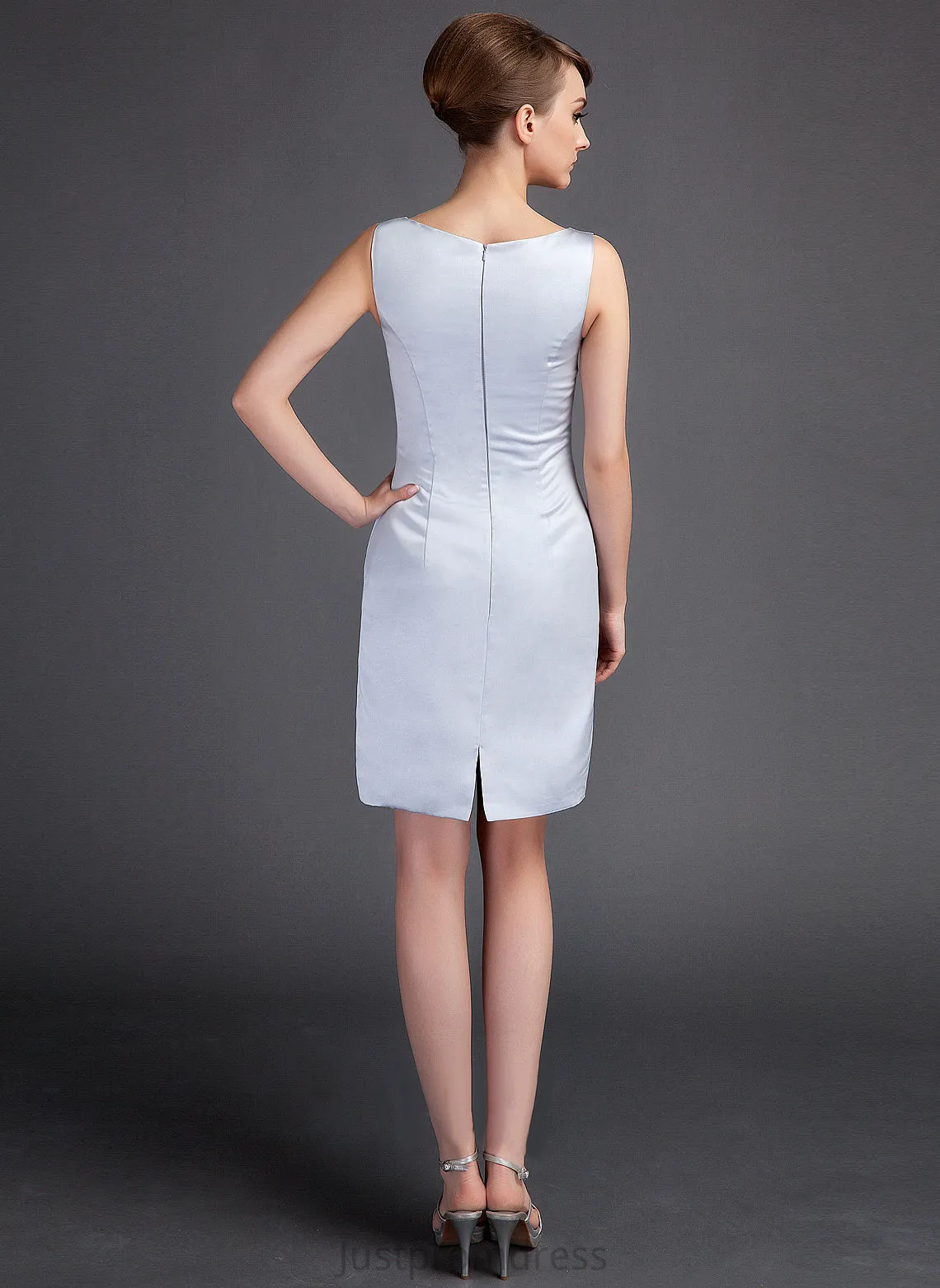 Mother of Neck Bride Alexus Knee-Length Scoop the Dress Sheath/Column Mother of the Bride Dresses Satin