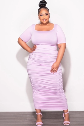 Trail Comfort Lightweight Wear Final Sale Plus Size Maxi Dress with Ruching in Purple Lavender