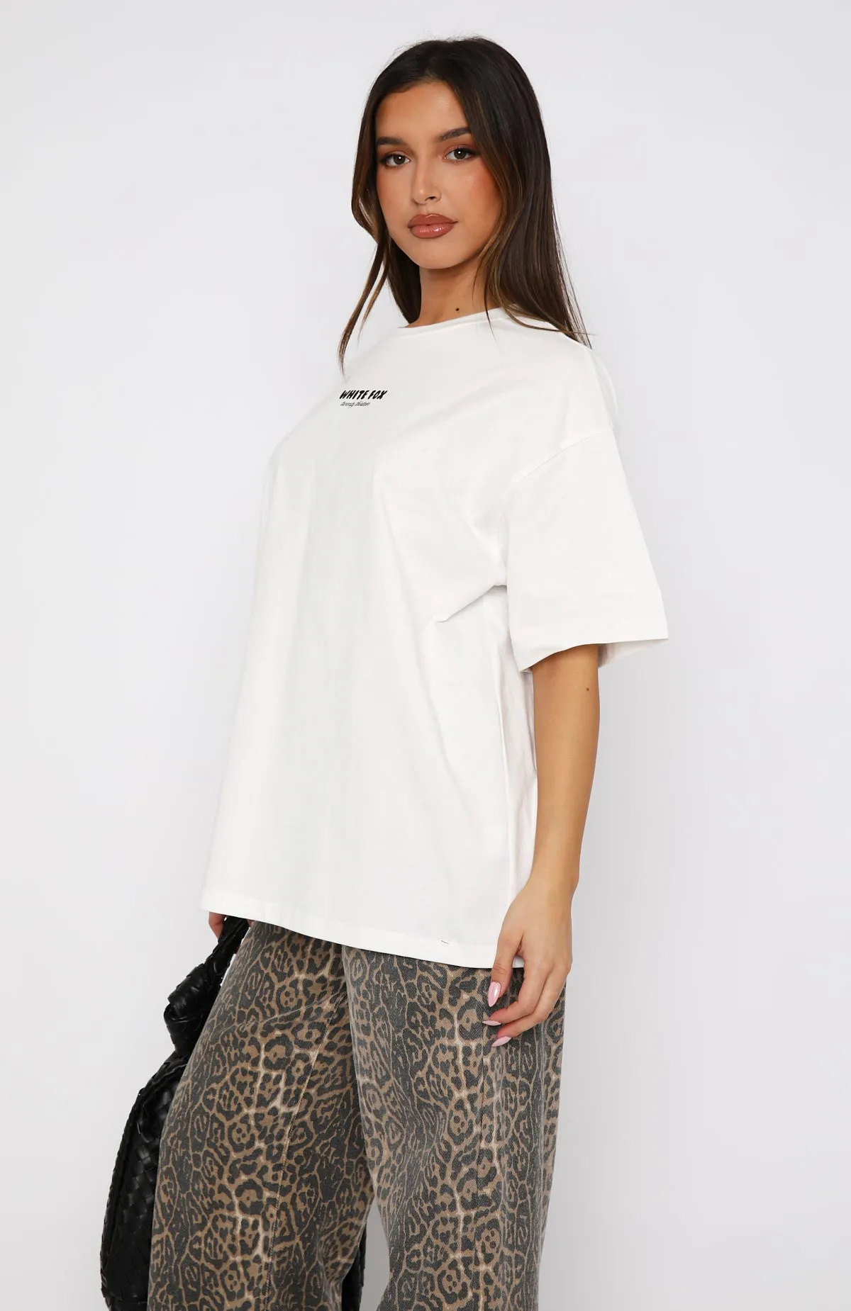Comfortable Design SunProtective All I've Got Oversized Tee White