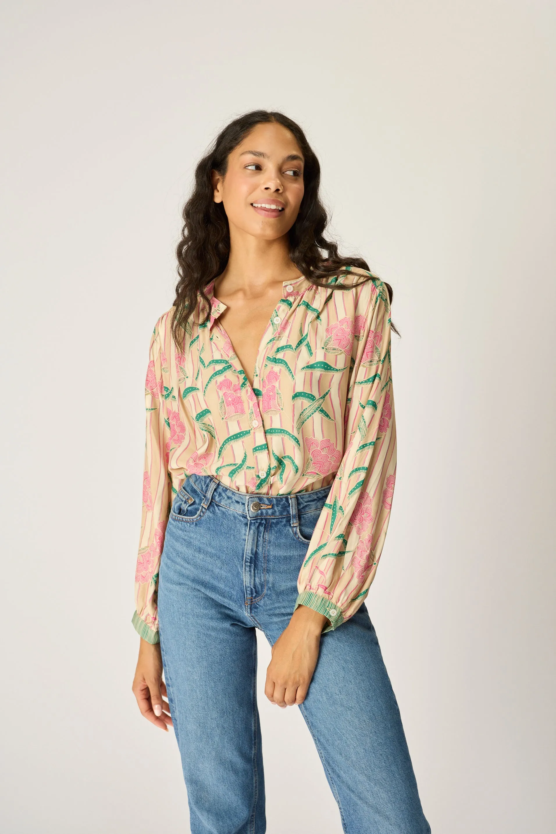 TOLAN SHIRT DurableDoubleLayeredHem