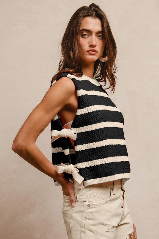 NaturalFiberBlend Unstructured Fit JULY TEXTURED STRIPE SIDE TIED VEST TOP S-XL