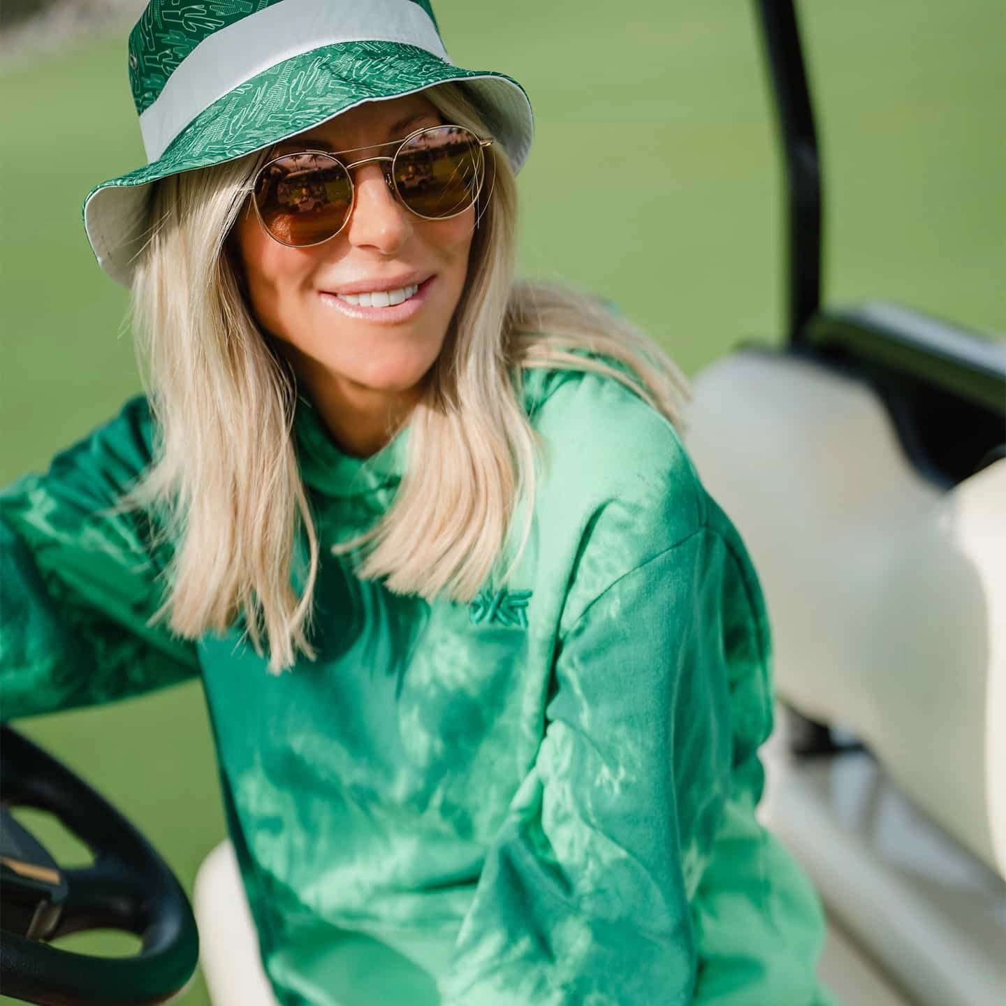 Unisex Tie-Dye Home Course Hoodie Minimal Daily Fit