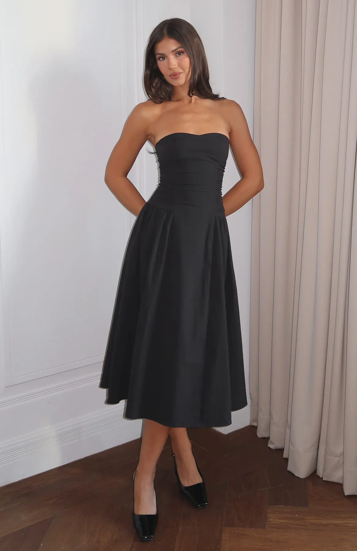 ButterSoft Handfeel WrinkleFree Structure Rich In Love Strapless Midi Dress Black