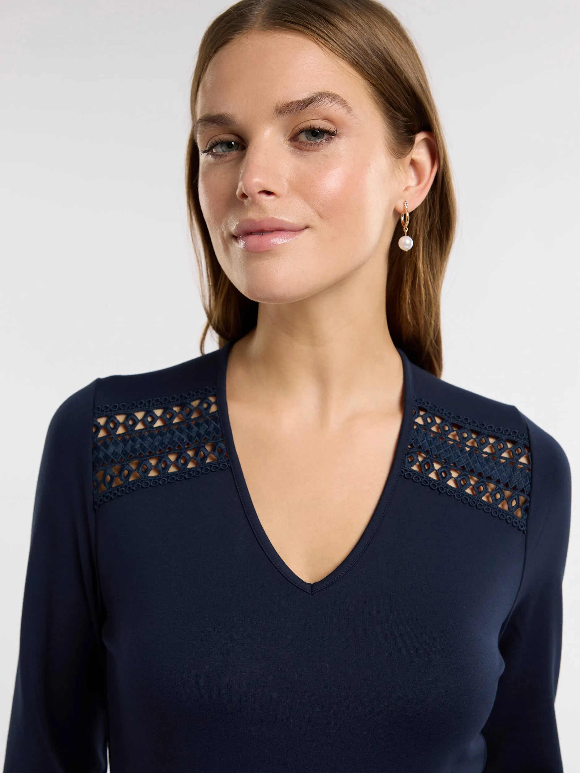 Julianna Top V Neck Design NoSlip Grip
