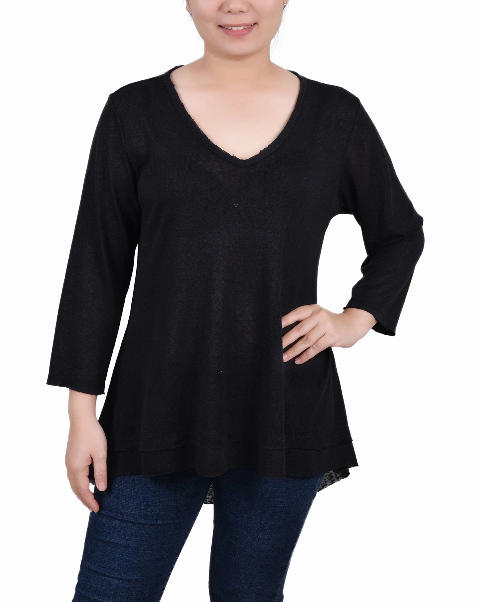 Petite 3/4 Sleeve V Neck Top Flatlock Seam Technology Anti Static Weave Technology