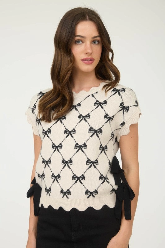 Simple Pullover Becky Bow Pattern Short Sleeve Side Tie Knit Pullover