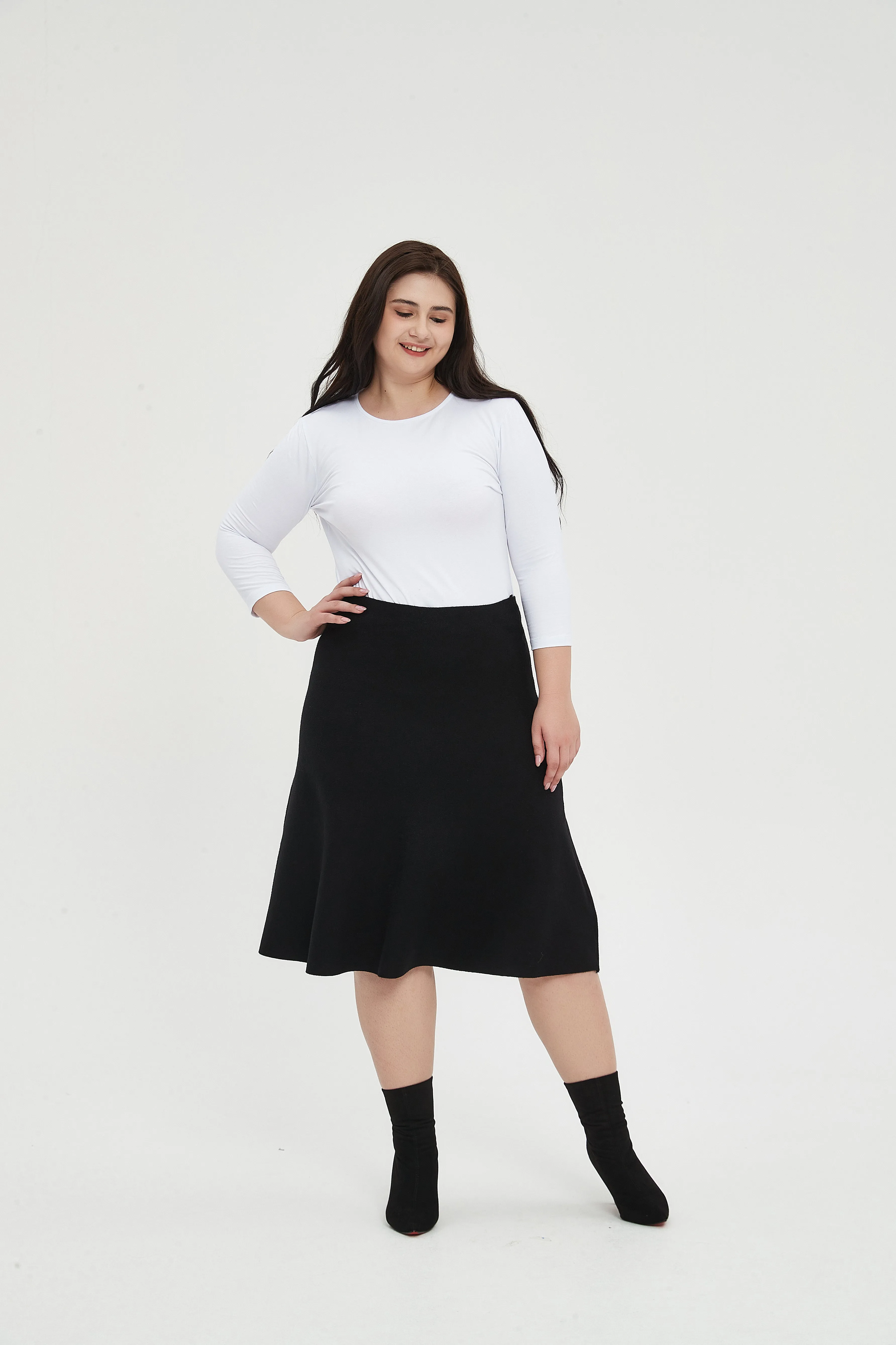 Relaxed Mood Smart Look AMAZING MM SKIRT - YEAR ROUND BLACK