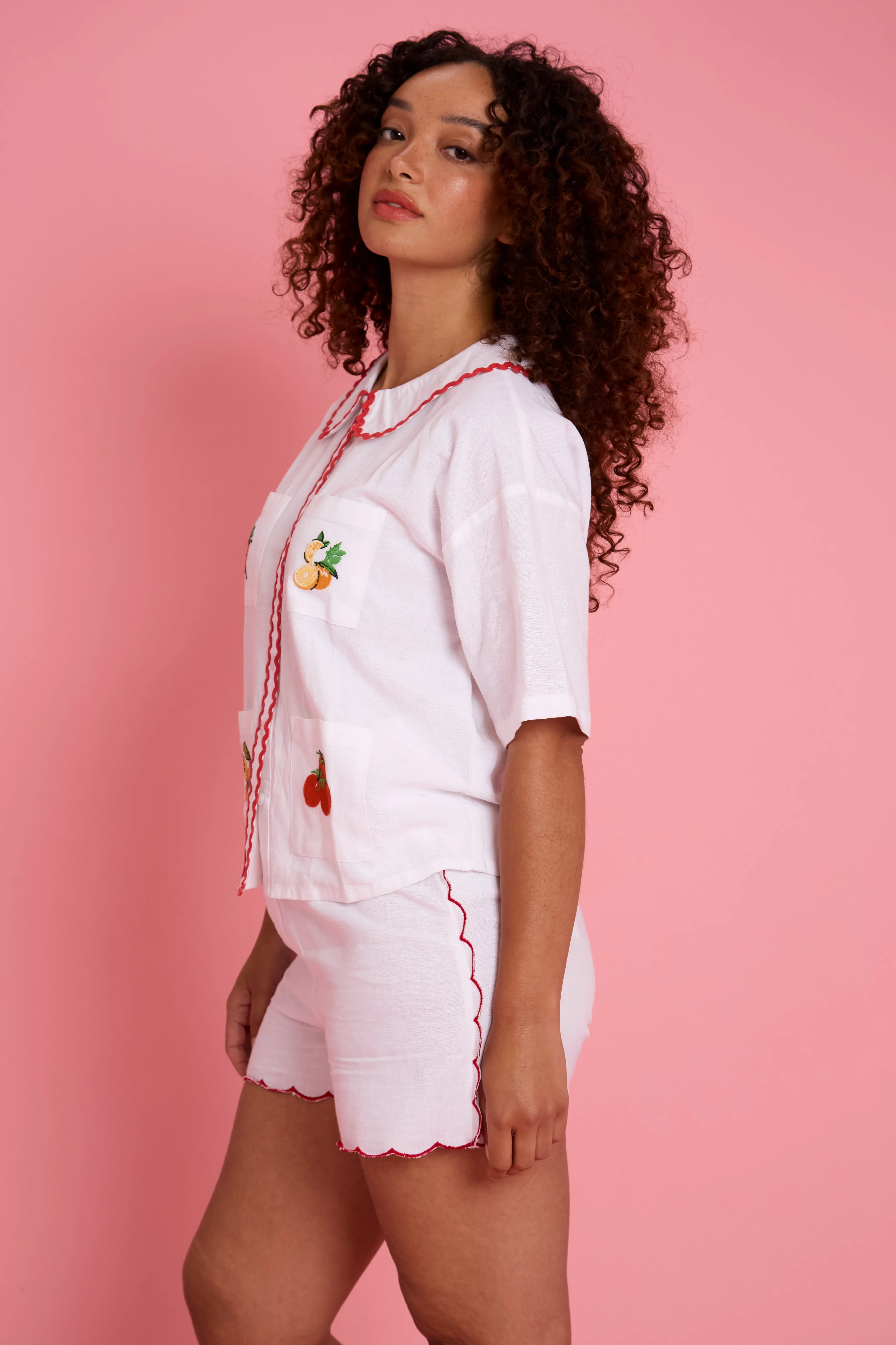 High Durability Material Cleo Embroidered Linen Shorts