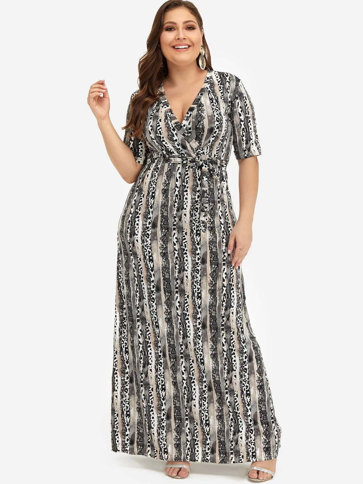 OEM ODM V-Neck Floral Print Belt Self-Tie Wrap Half Sleeve Plus Size Dress