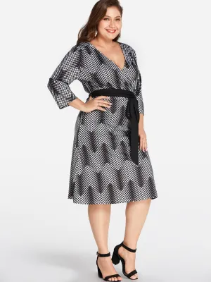 OEM ODM V-Neck Floral Print Self-Tie Wrap Long Sleeve Black Plus Size Dress