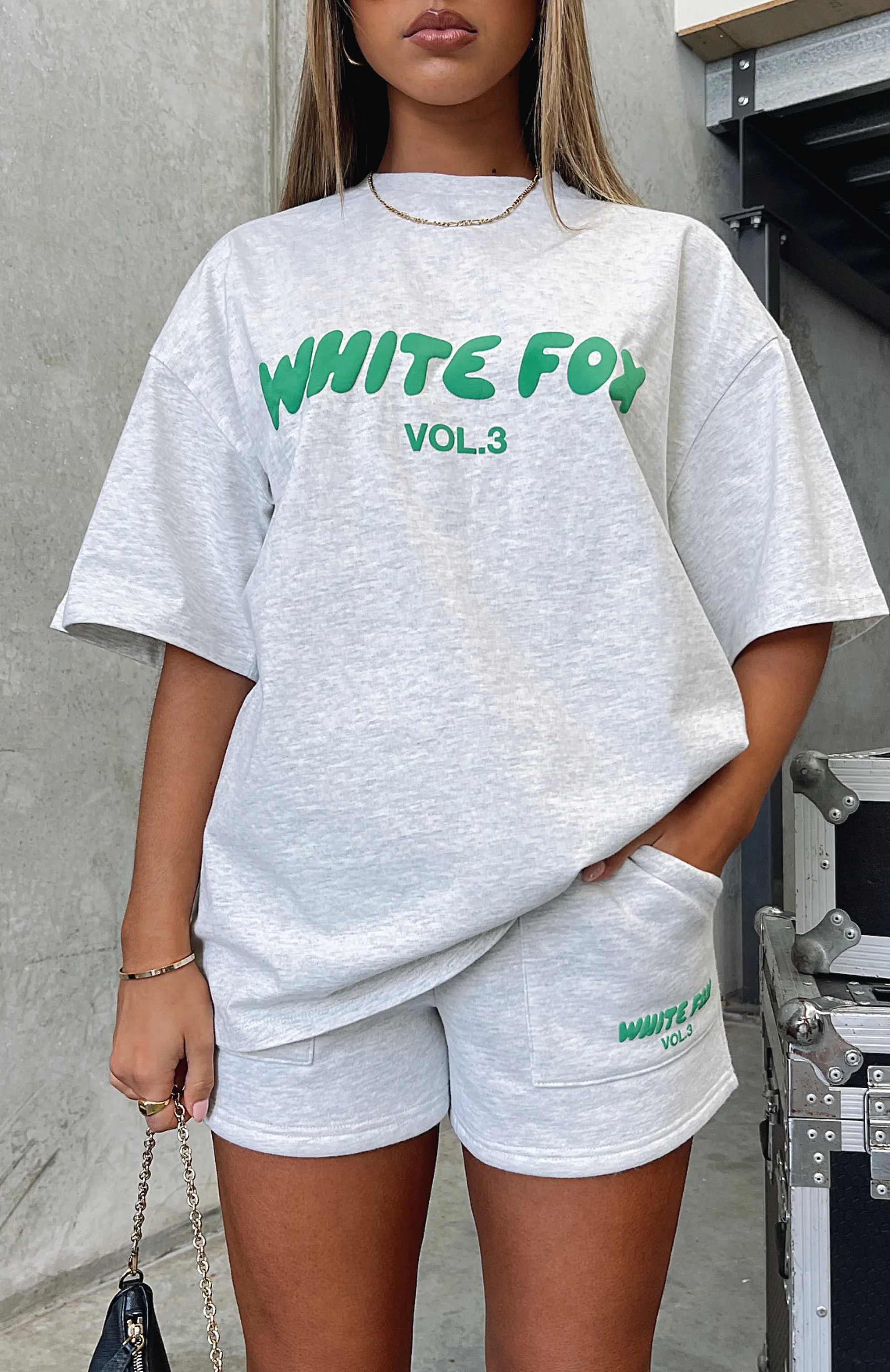 Offstage Oversized Tee Glacier Grey City Warmth Versatile Trend