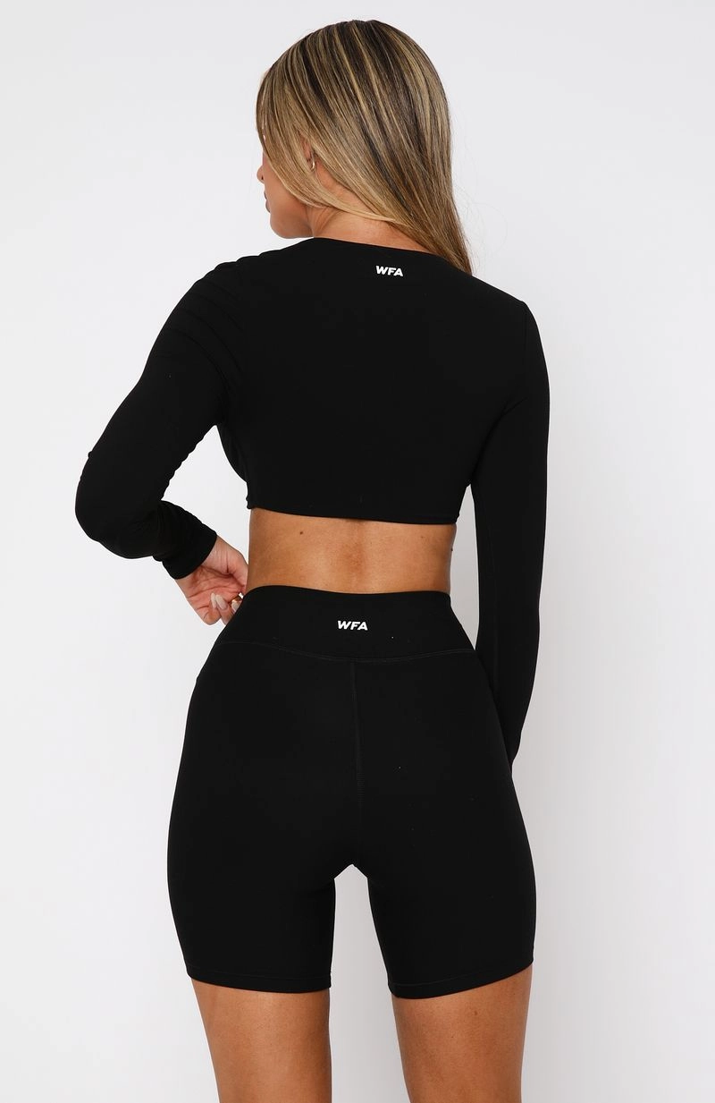 Over The Line Long Sleeve Crop Black Breathable Lining